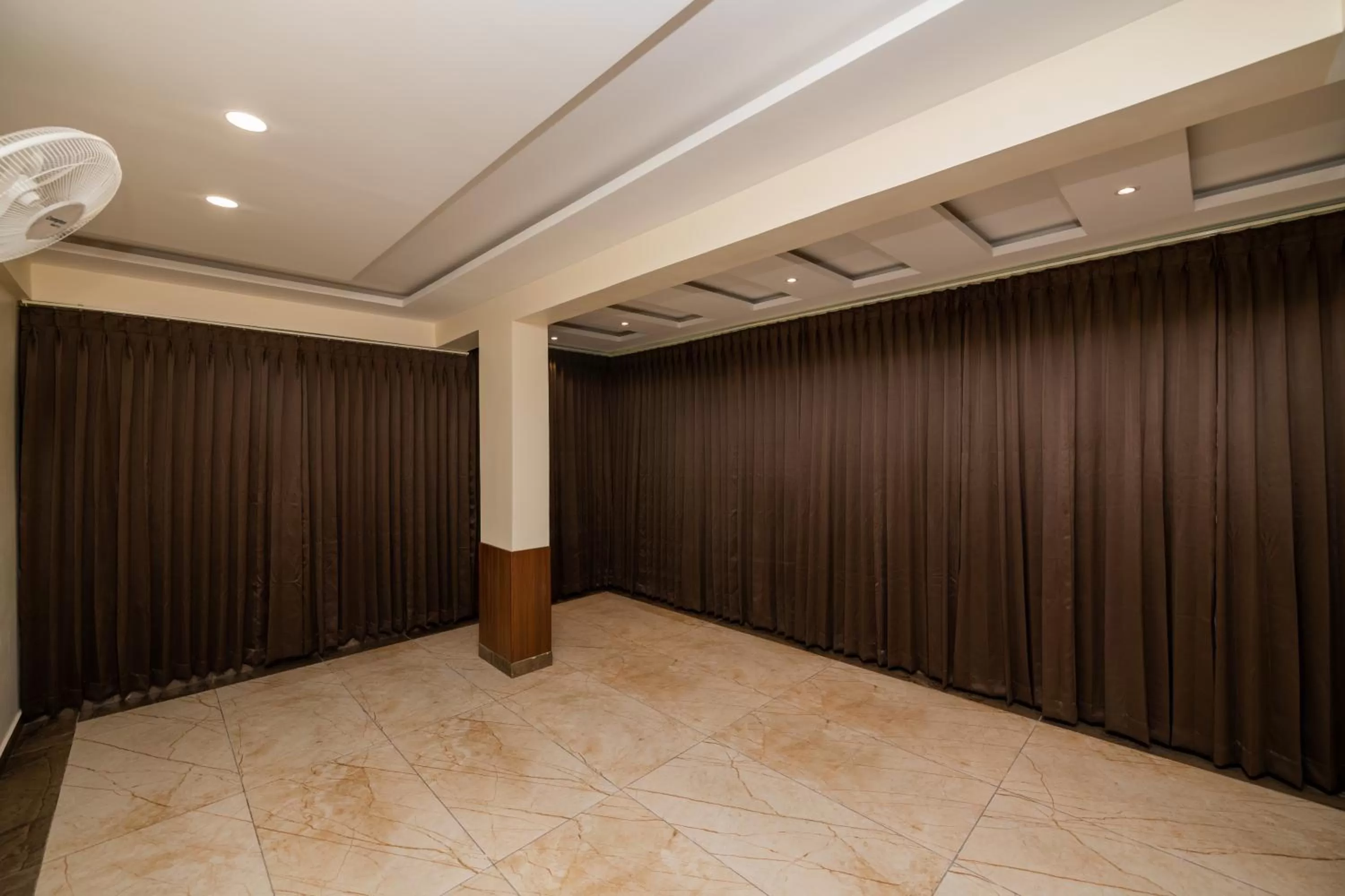 Business facilities in KK Comforts