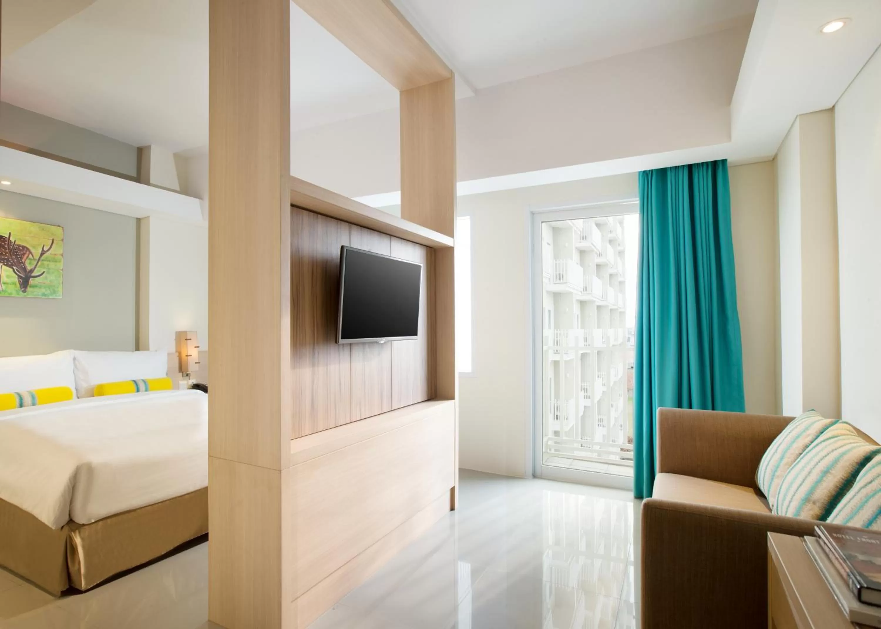 Bedroom, Bed in Swiss-Belcourt Bogor