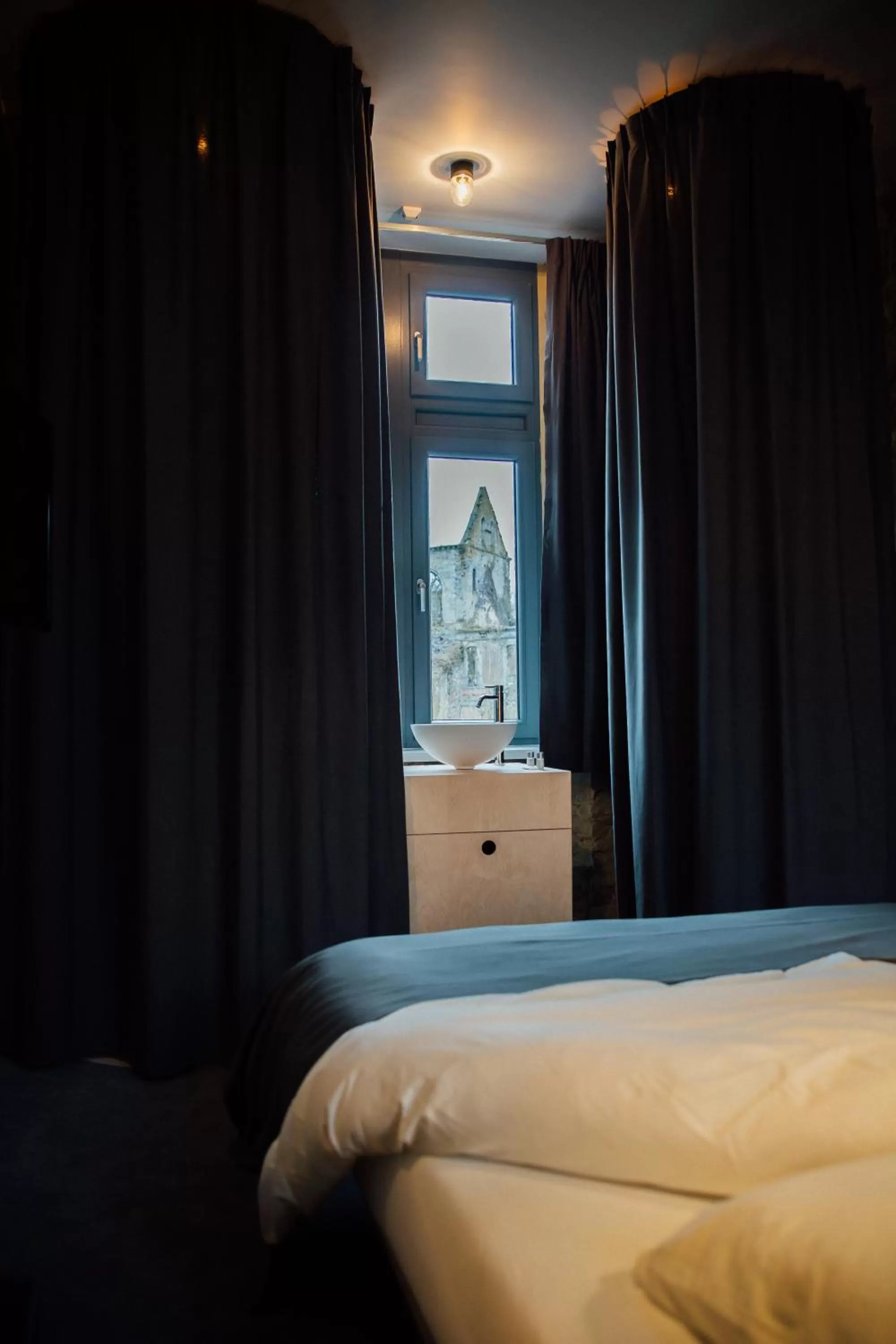 Bed in Auberge de l'Abbaye