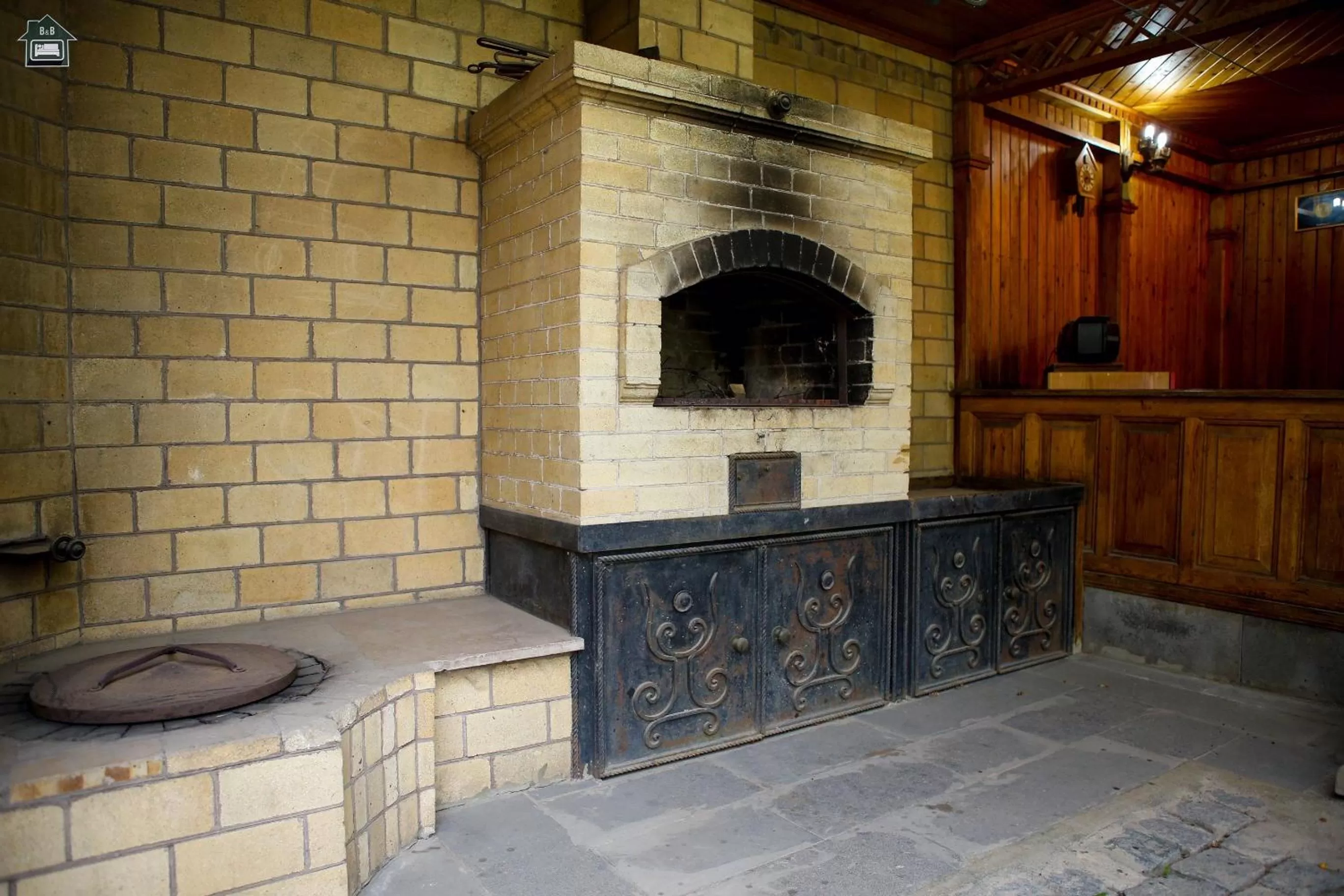 BBQ Facilities in Guest House in Gyumri