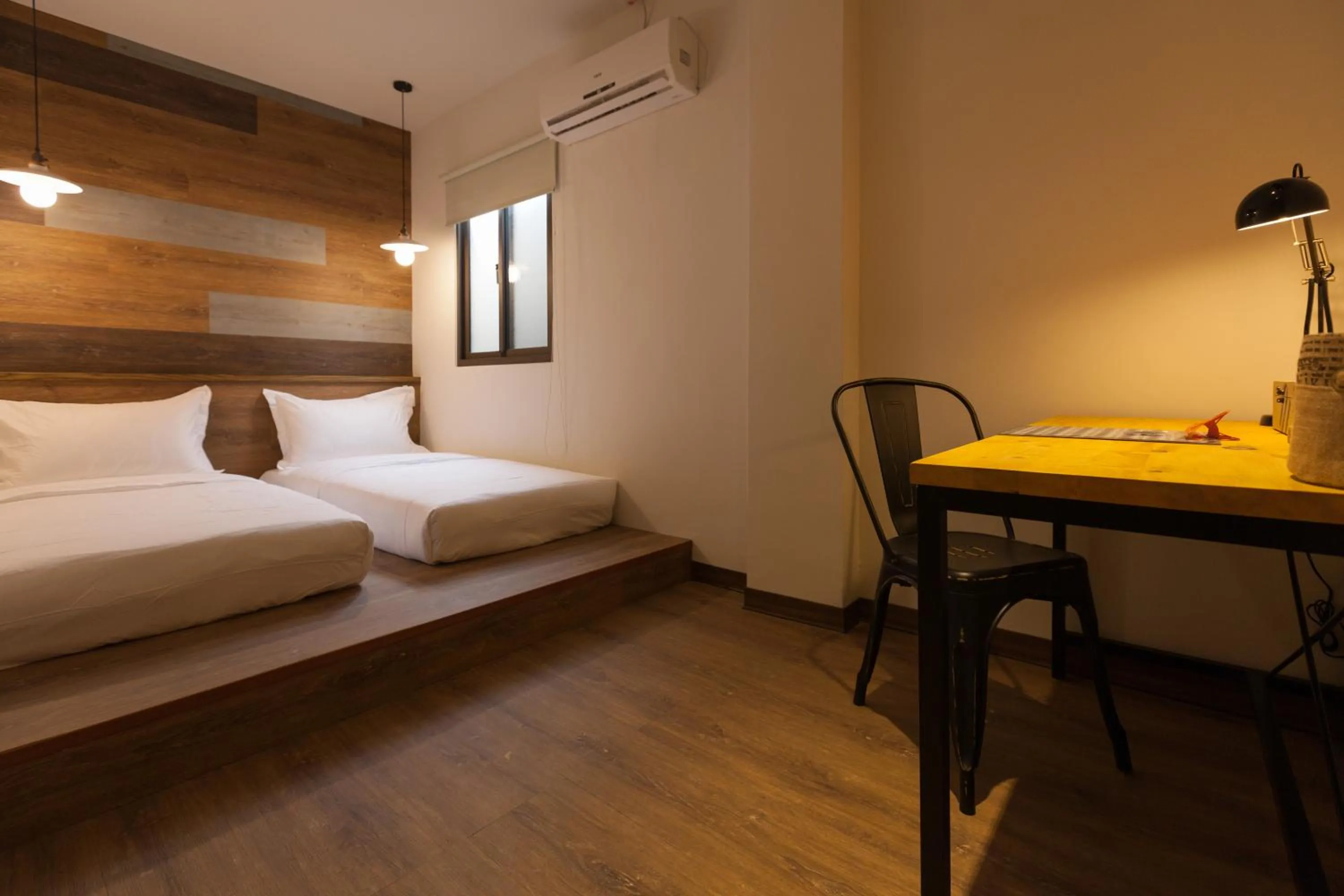 Photo of the whole room, Bed in Mini Voyage Hostel