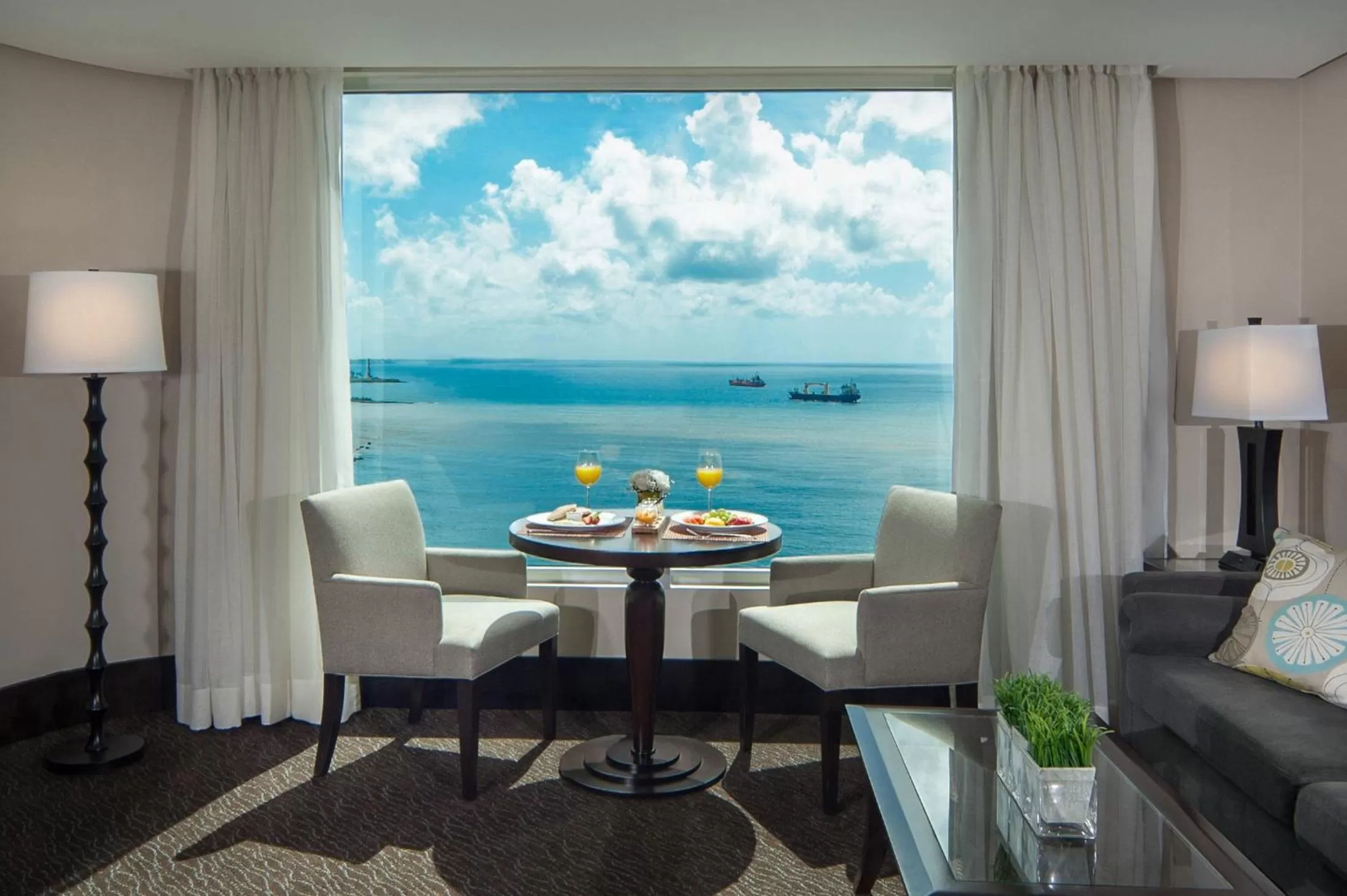 Photo of the whole room in Crowne Plaza Santo Domingo by IHG