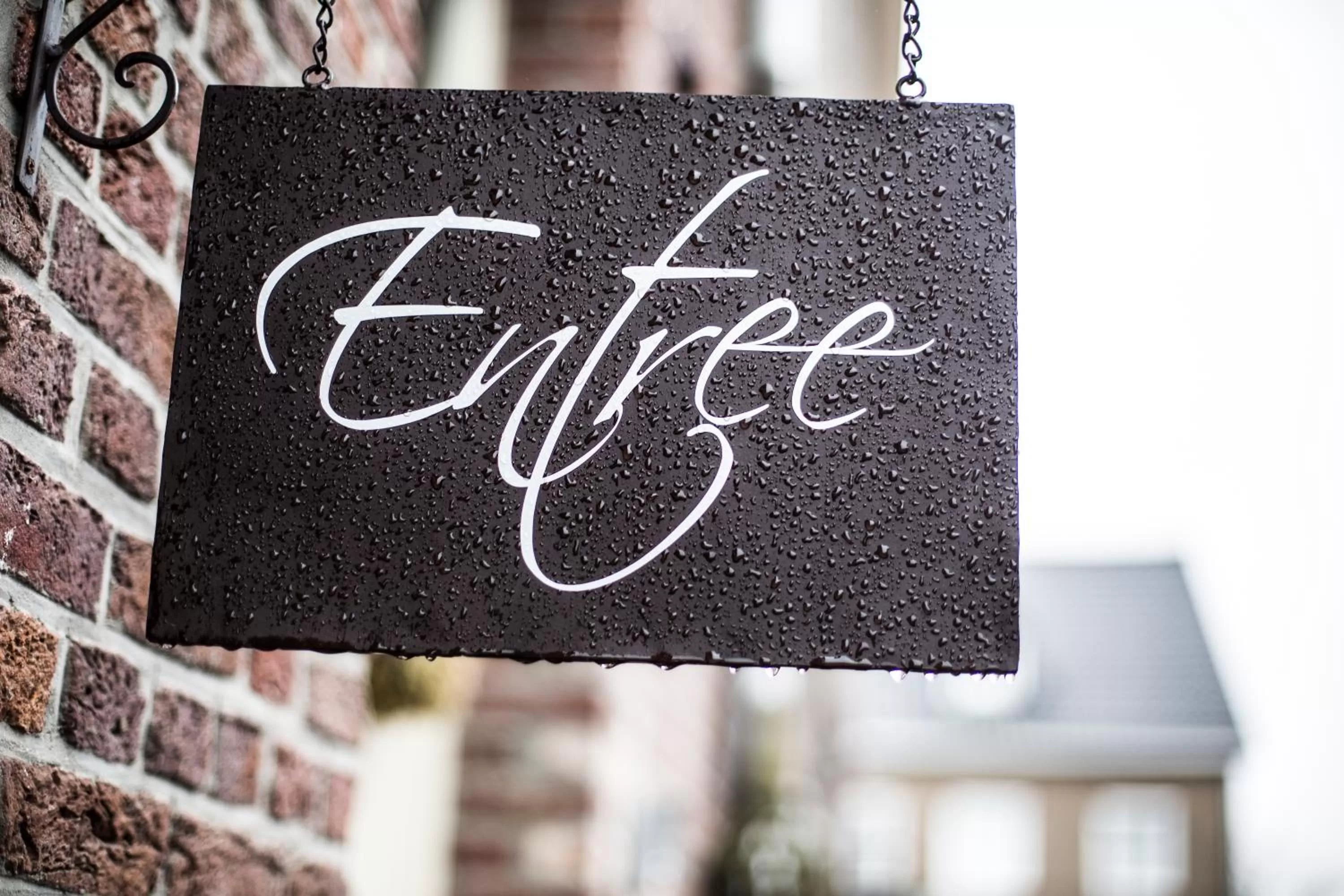 Property building, Property Logo/Sign in Bed en Breakfast VerdeSud