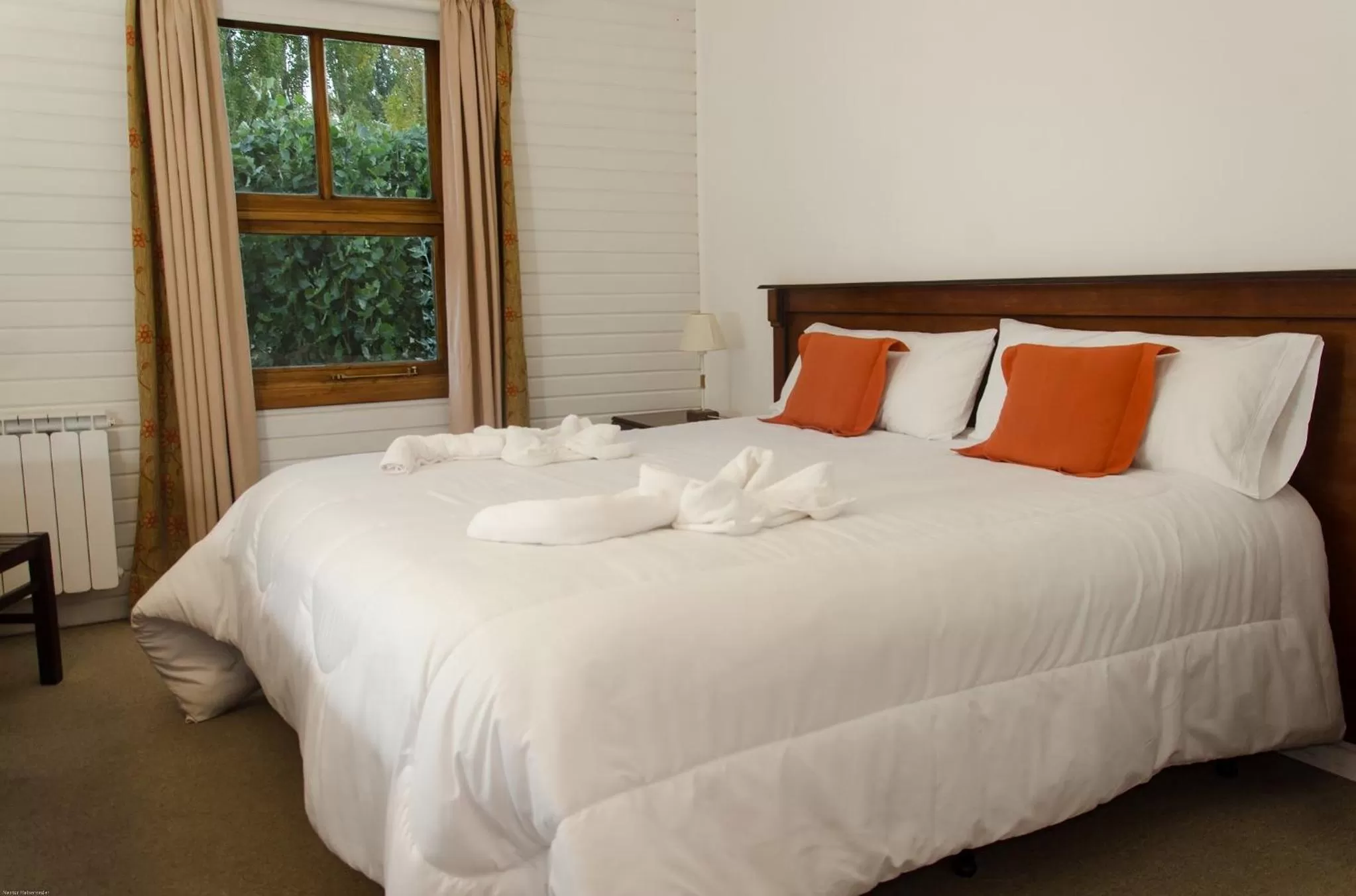 Bedroom, Bed in Lar Aike