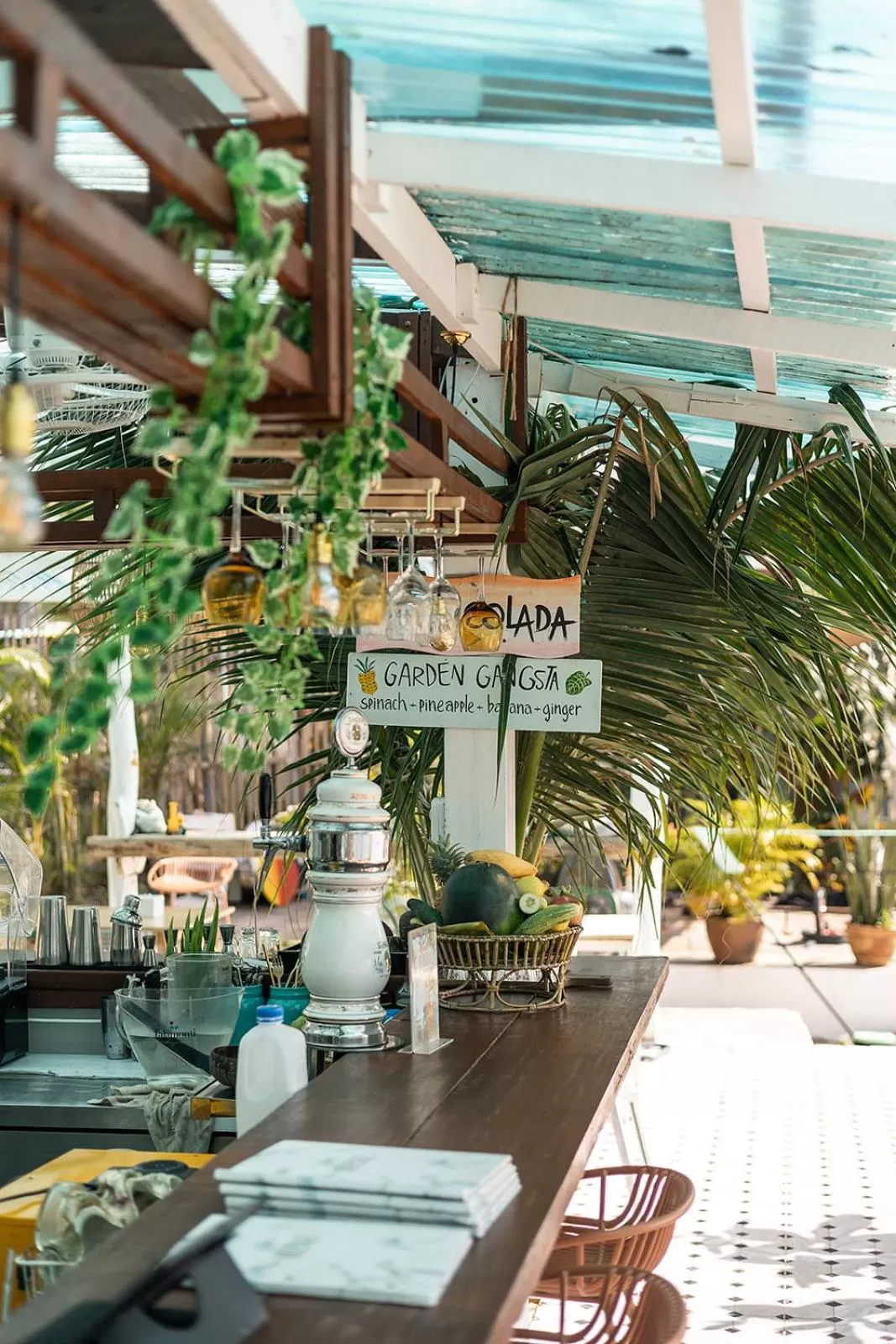 Restaurant/Places to Eat in Indie Beach Bungalows