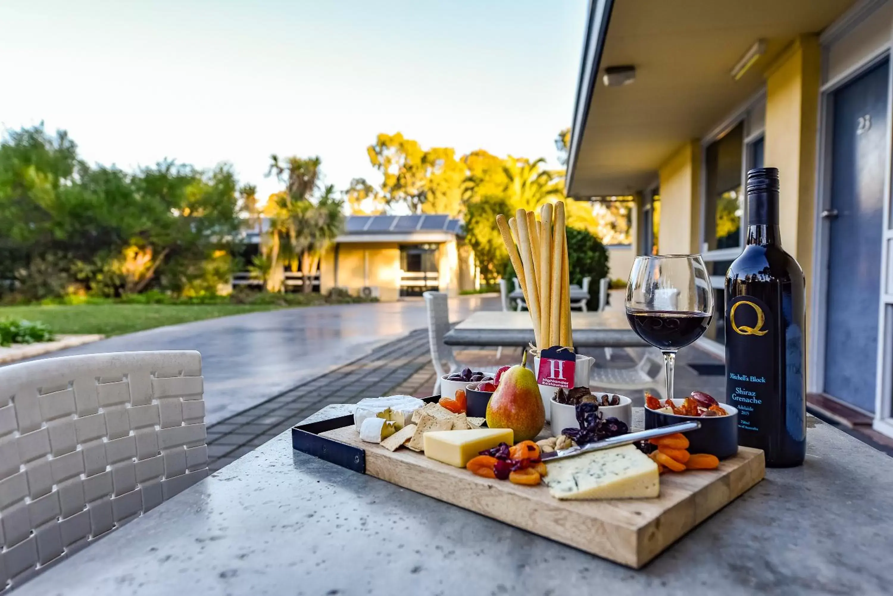 William Macintosh Motor Lodge William Macintosh Motor Lodge