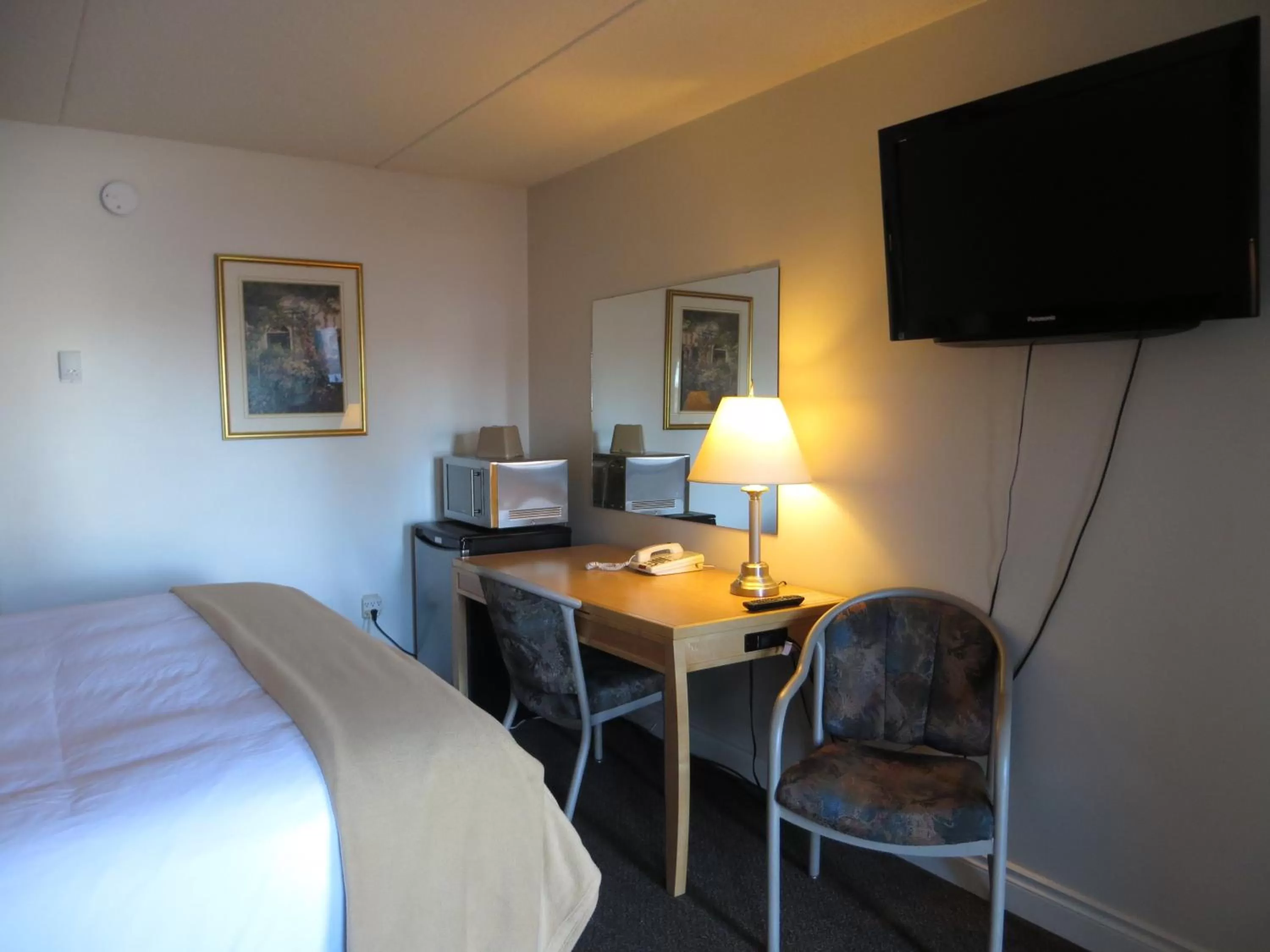 Decorative detail, TV/Entertainment Center in Eastglen Inn