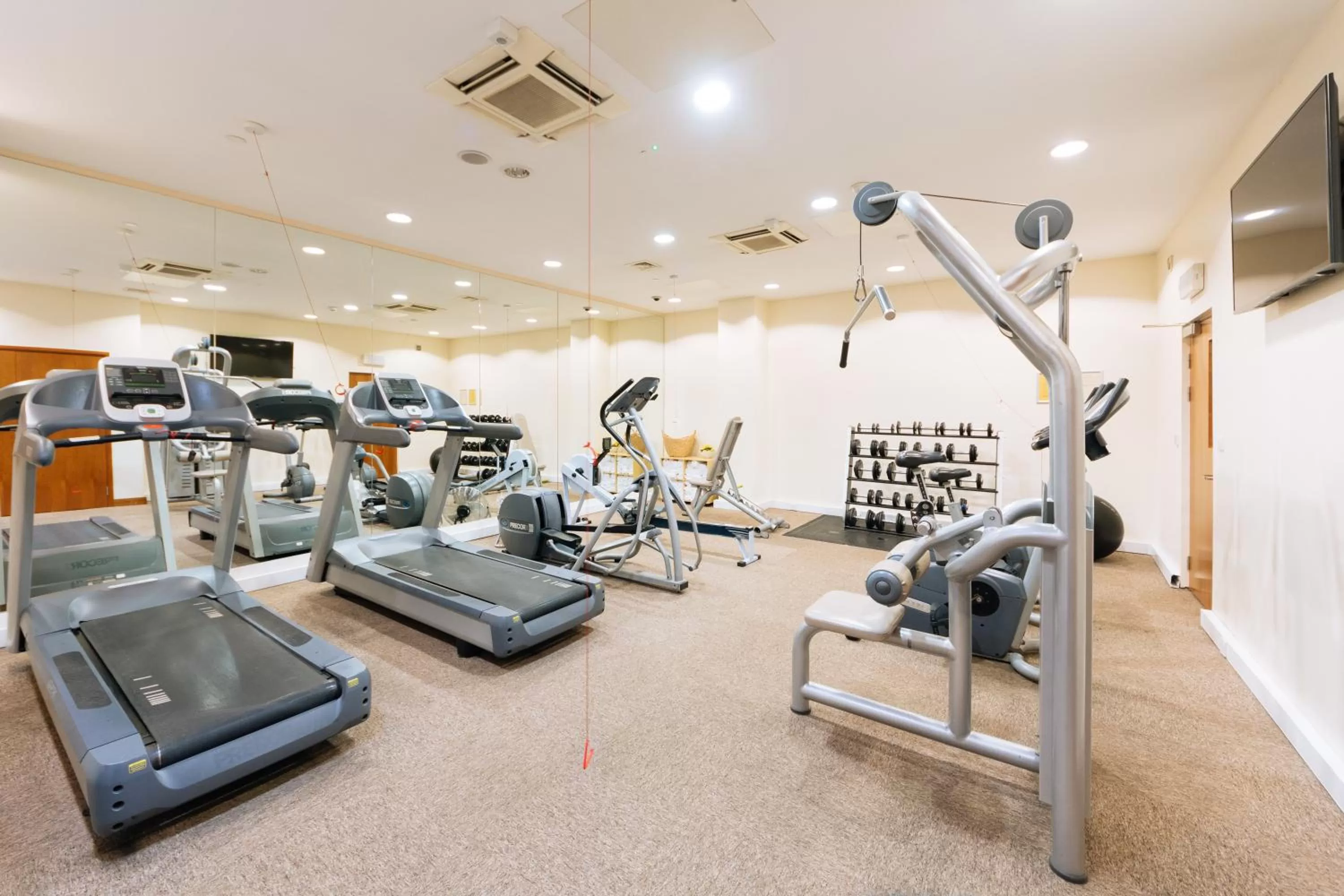 Fitness centre/facilities in Sofitel London Gatwick