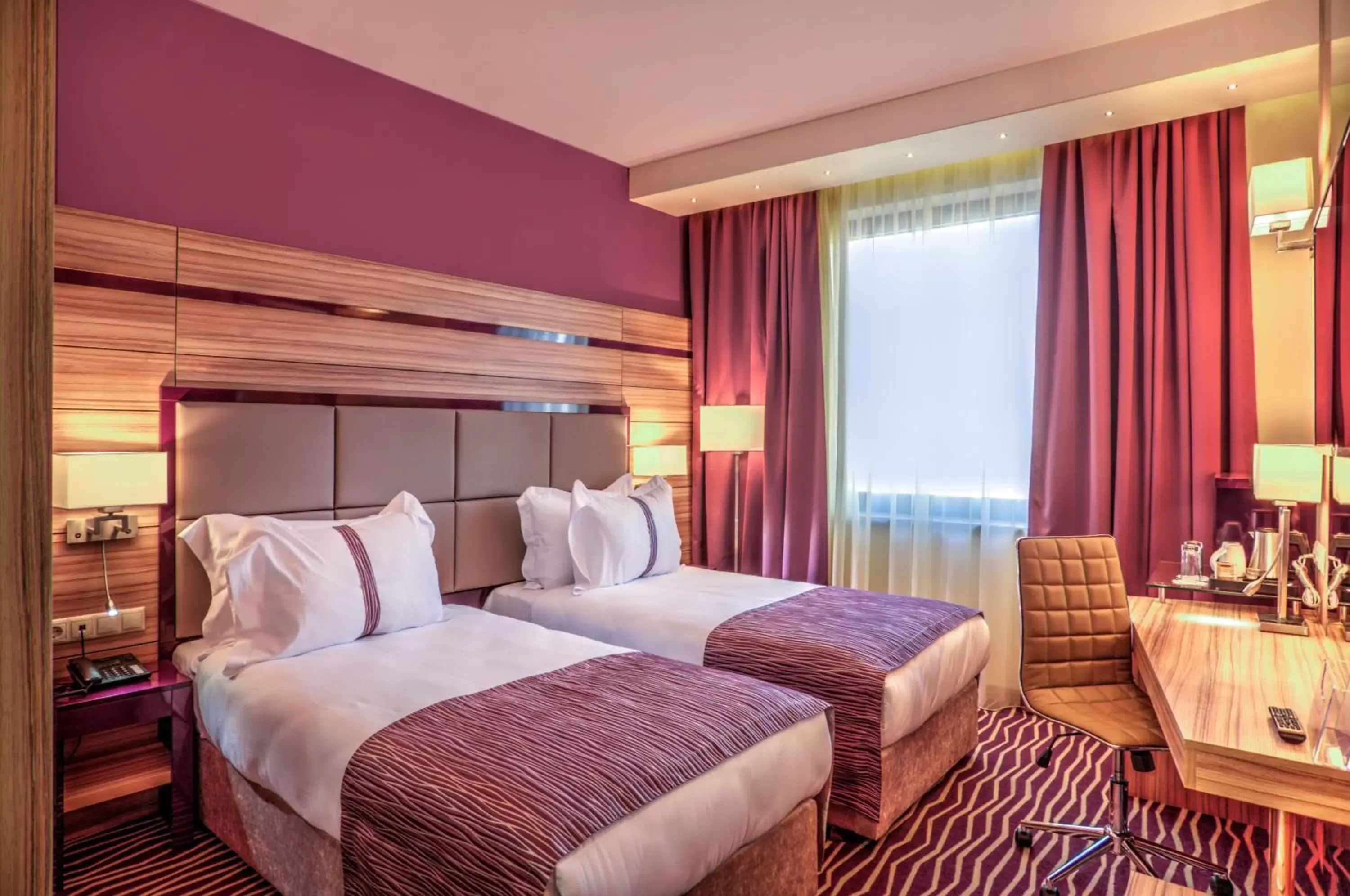 Double or Twin Room - Non-Smoking in Holiday Inn Plovdiv by IHG Double or Twin Room - Non-Smoking in Holiday Inn Plovdiv by IHG