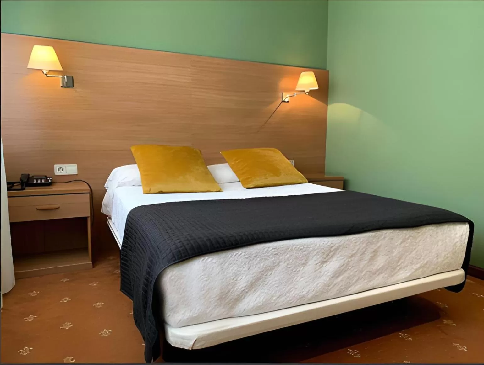 Bed in Hotel San Millán