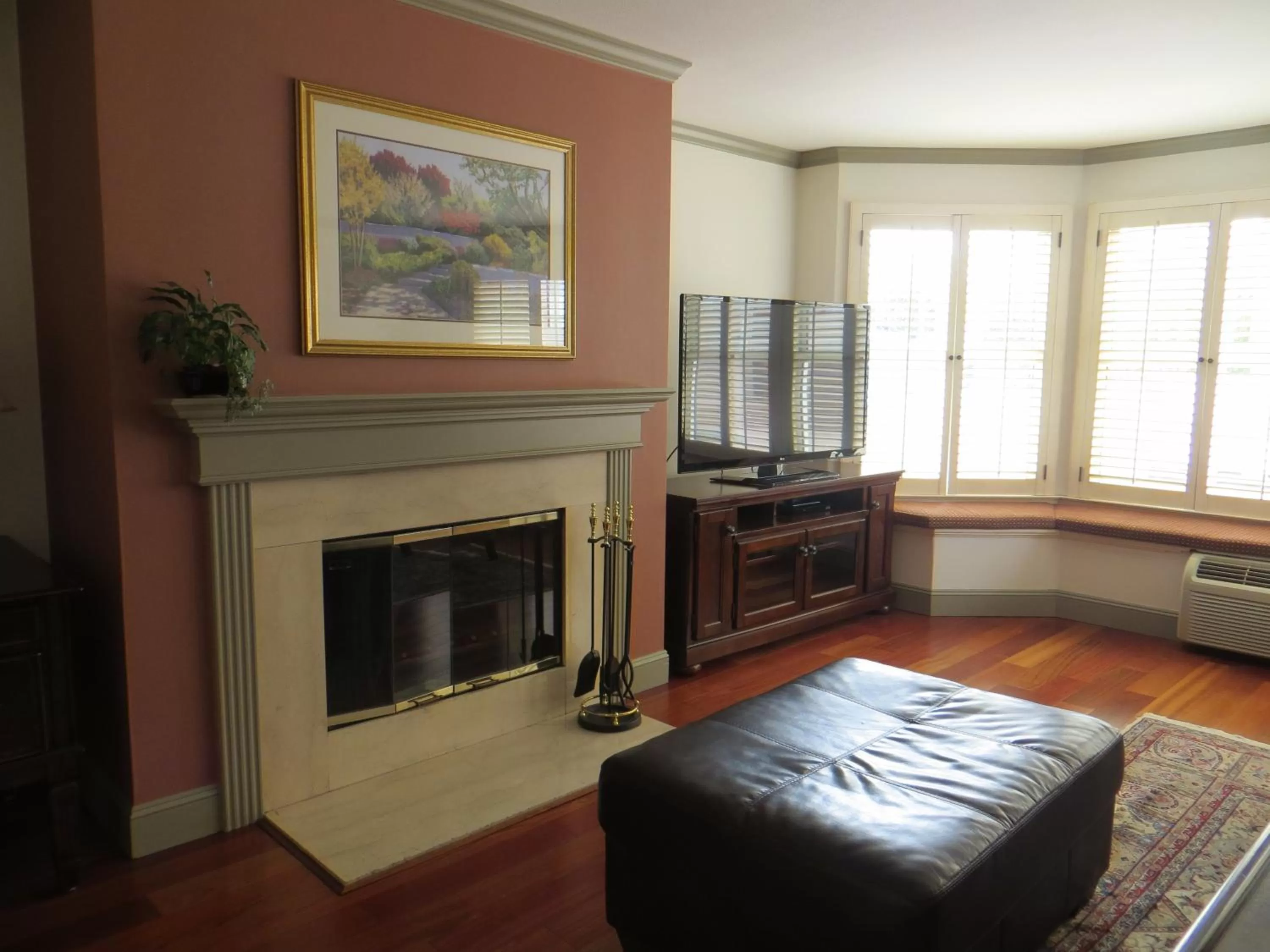 Area and facilities in Cow Hollow Inn and Suites