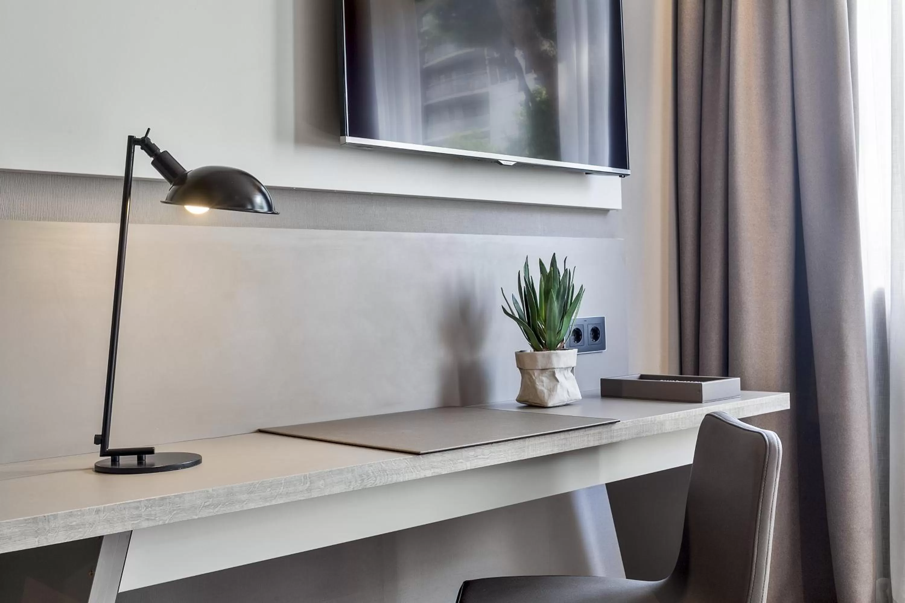 Decorative detail in Upper Diagonal