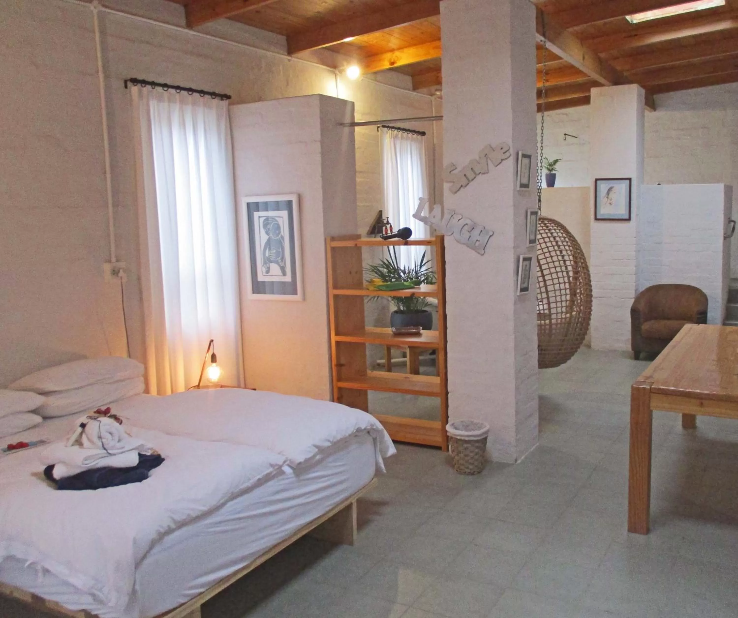 Alternative Space B & B