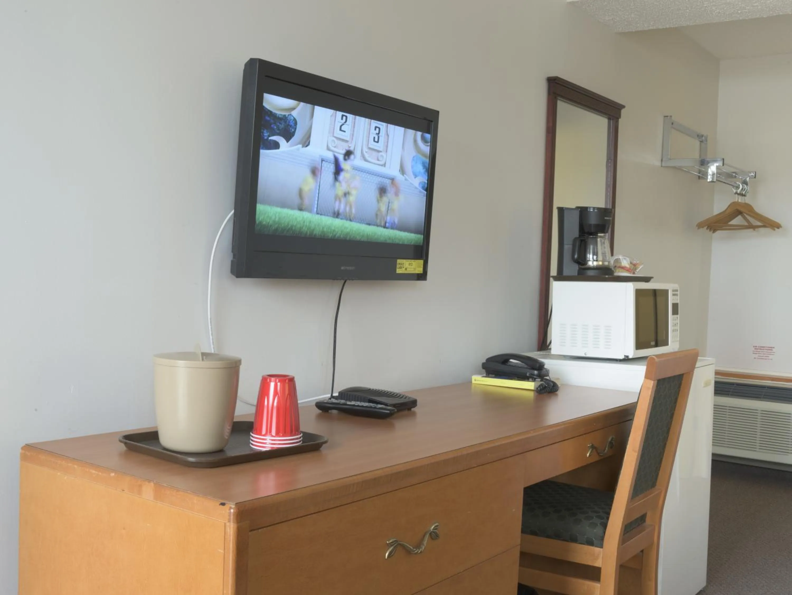 TV and multimedia in Sun-Dek Motel