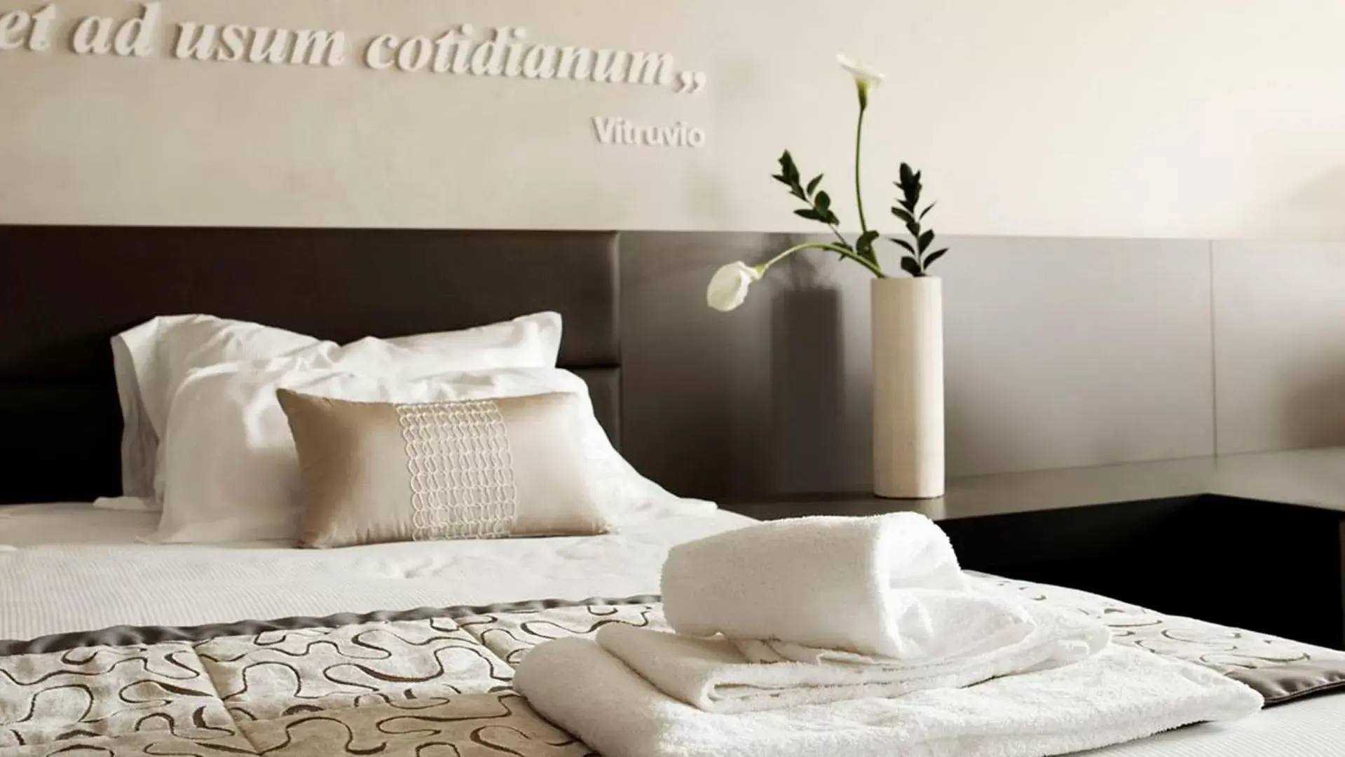 Majestic Double Room with Pool Acces - single occupancy in Galzignano Resort Terme & Golf - Hotel Majestic Majestic Double Room with Pool Acces - single occupancy in Galzignano Resort Terme & Golf - Hotel Majestic