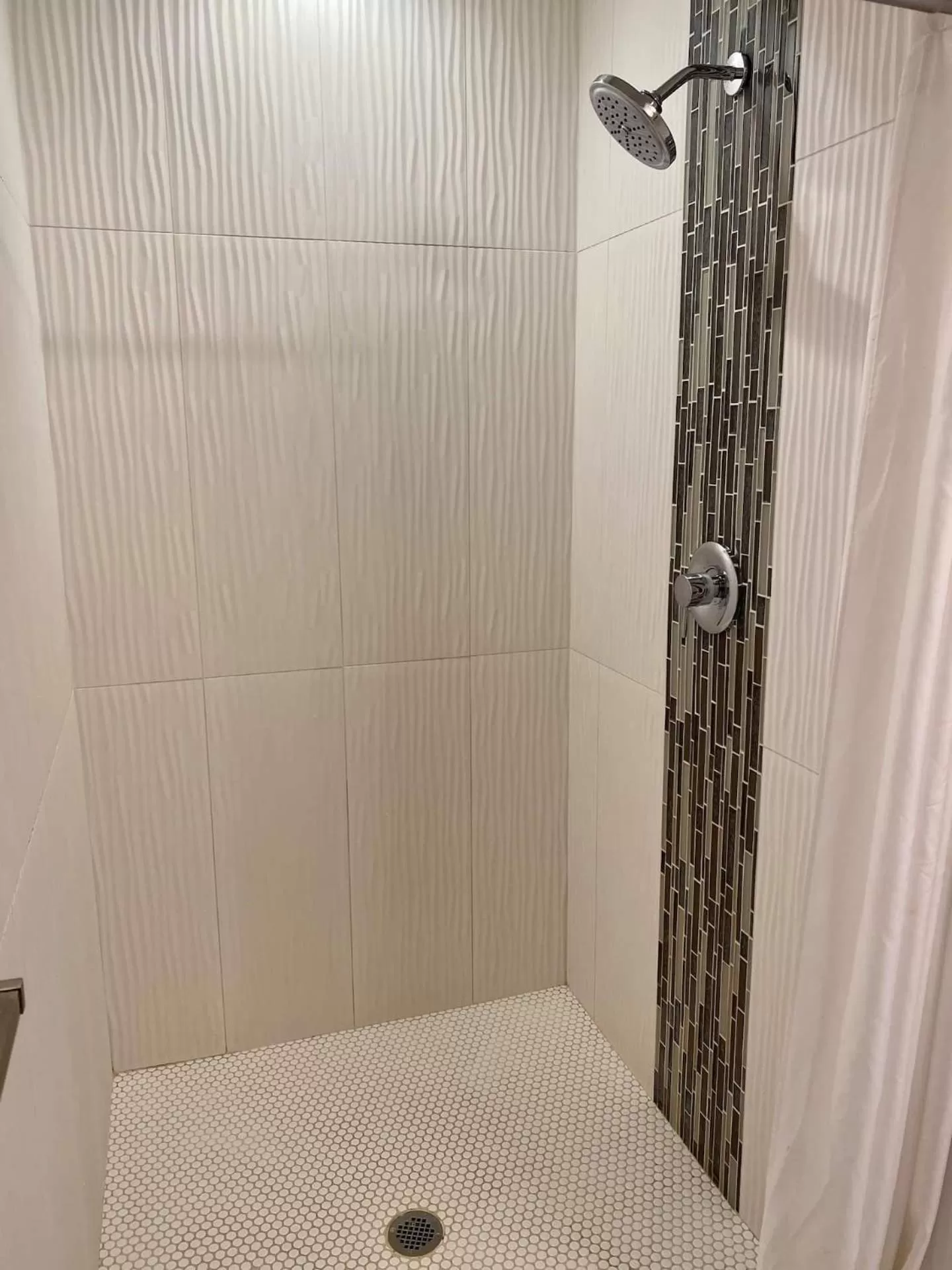 Shower, Bathroom in The Flagstone Boutique Inn & Suites