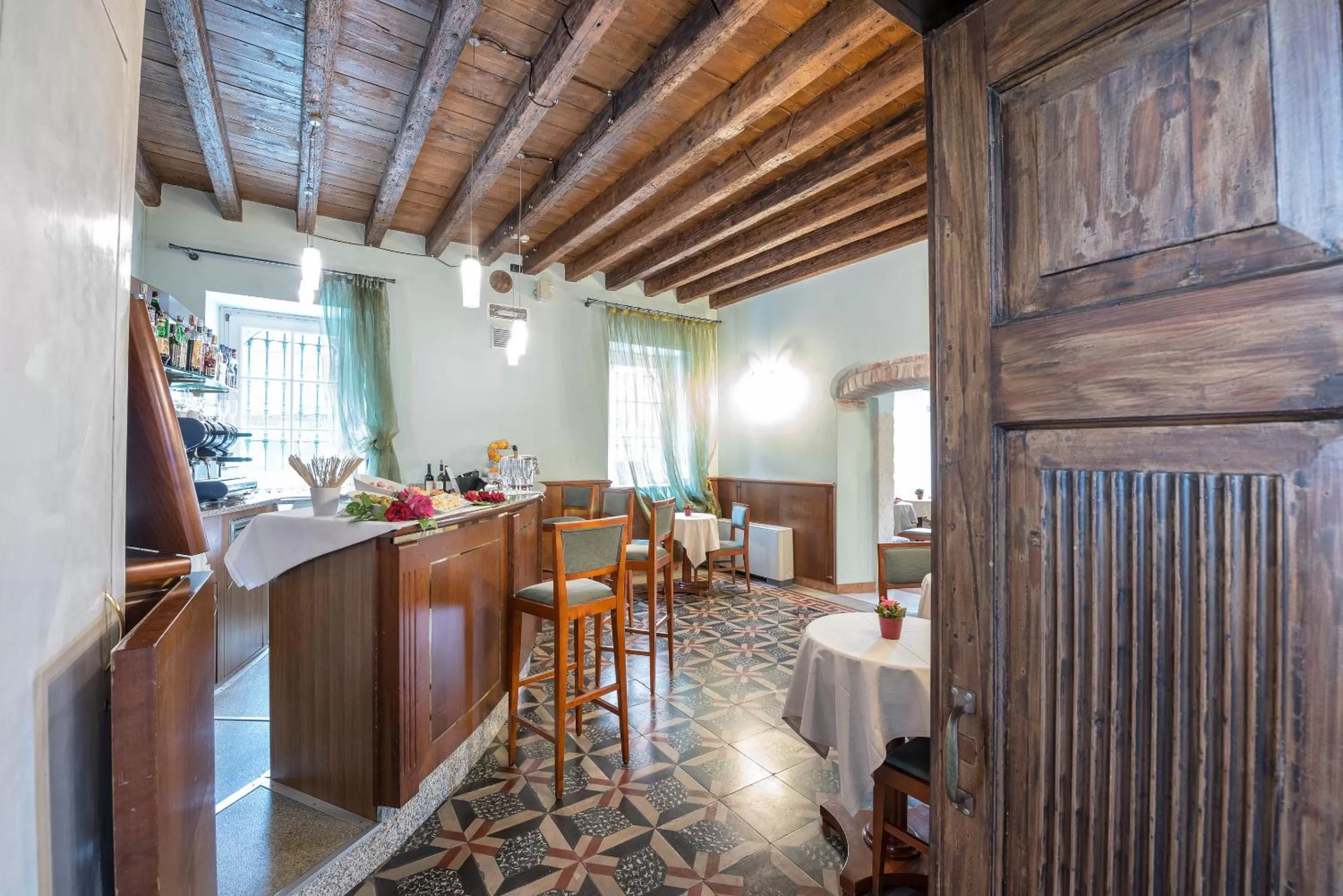 Restaurant/places to eat in Hotel Villa Malaspina