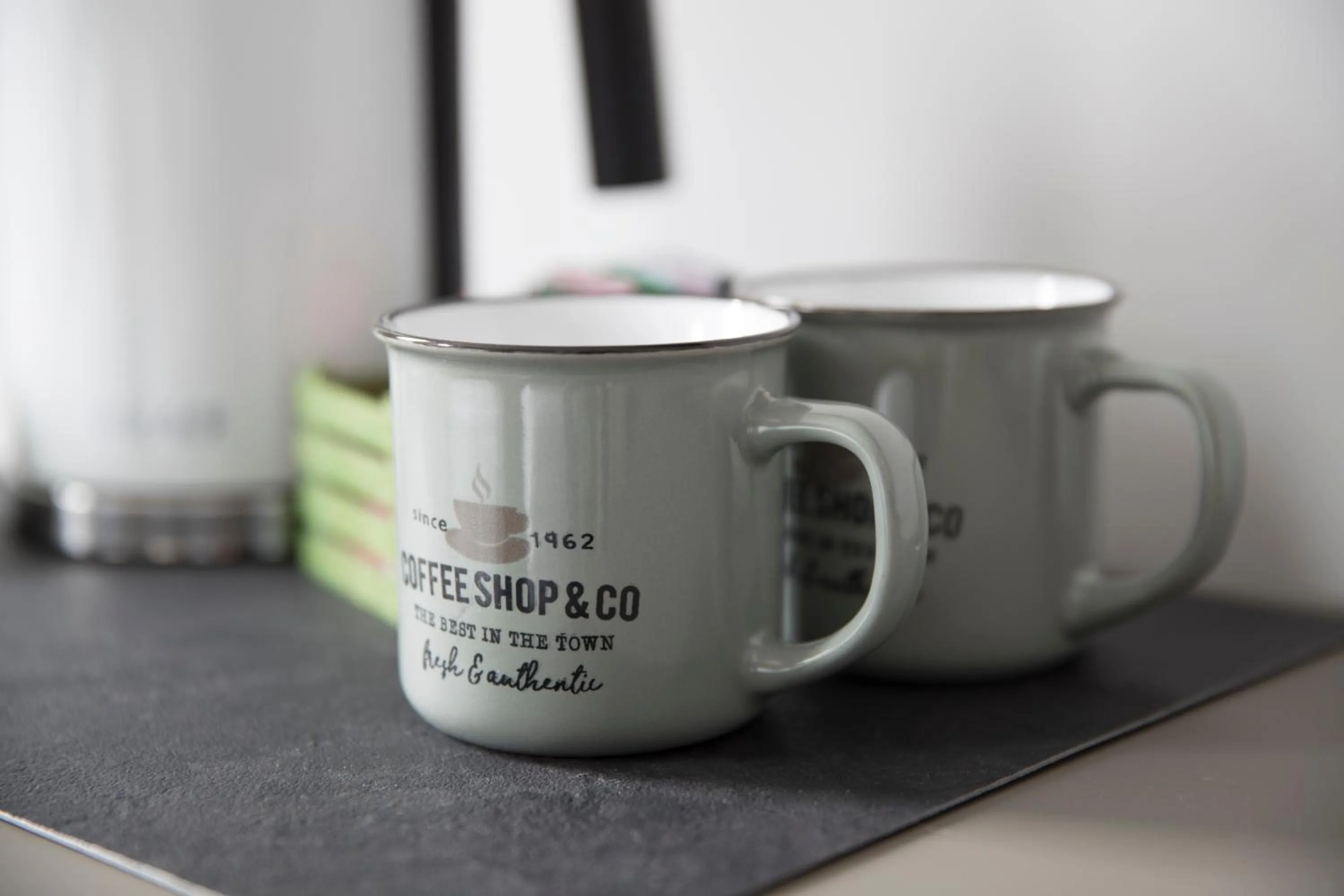 Coffee/tea facilities in Mathis