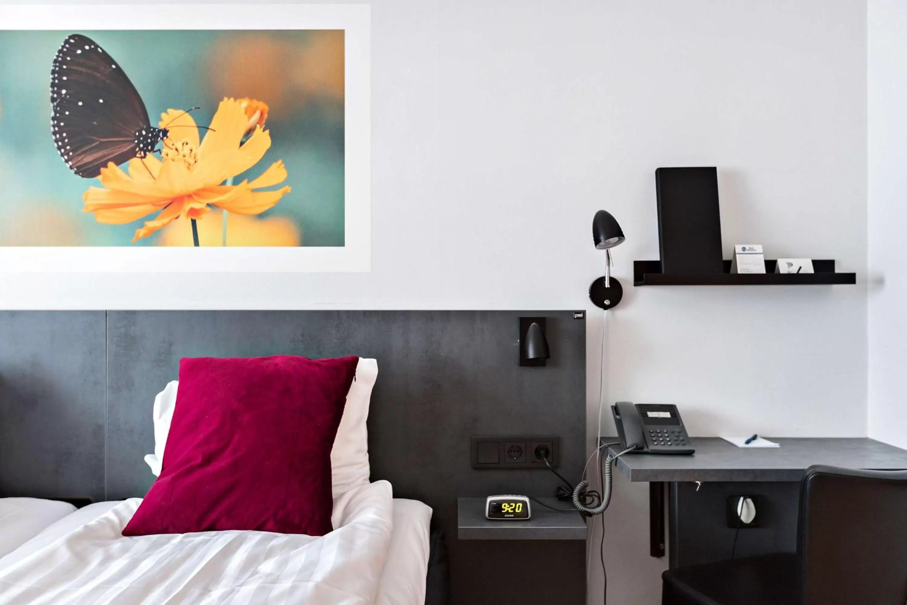 Bedroom, Bed in Best Western Plaza Hotel