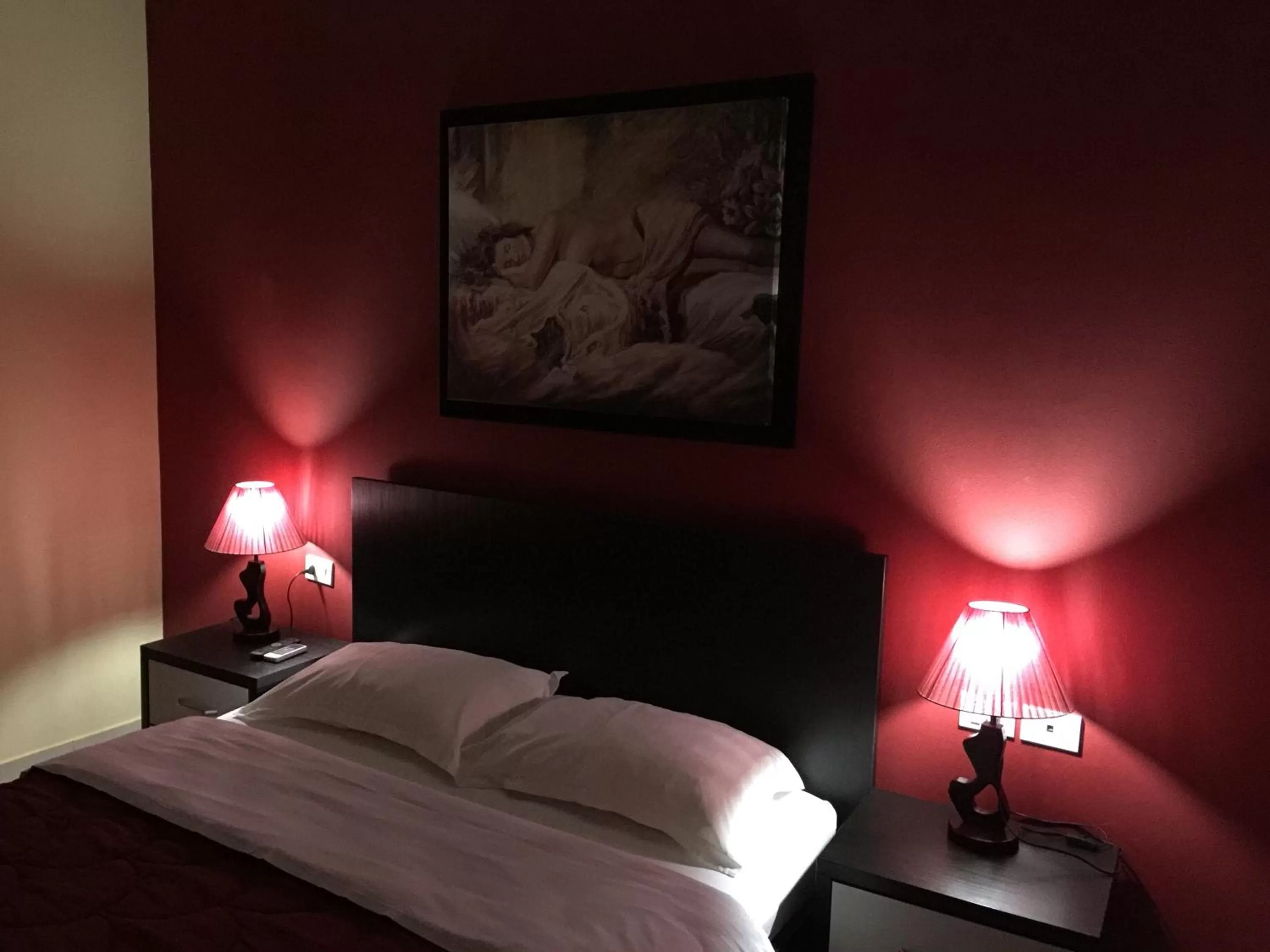 Garden view, Bed in Haris Hotel