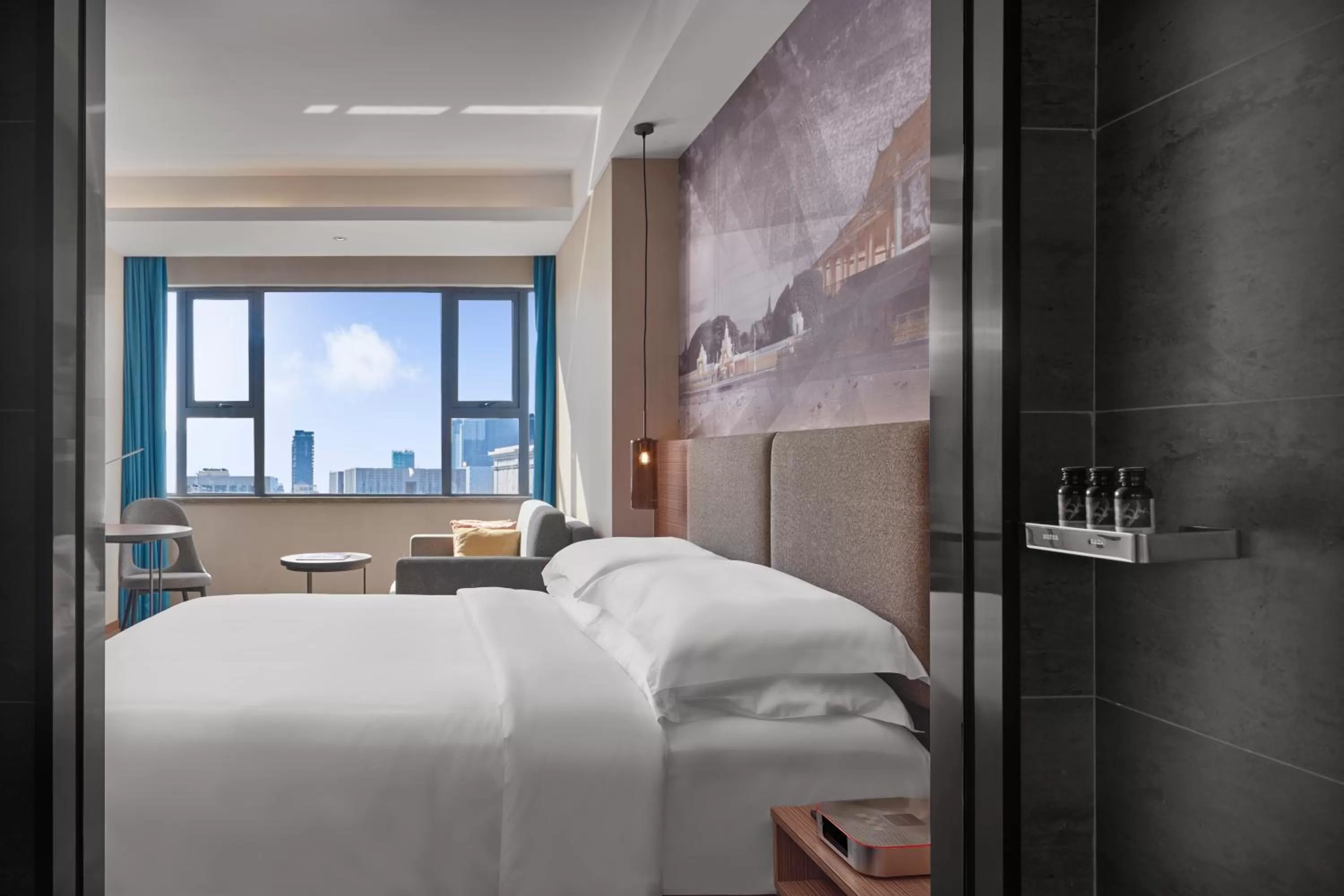 Bedroom, Bed in Aurea Central Hotel