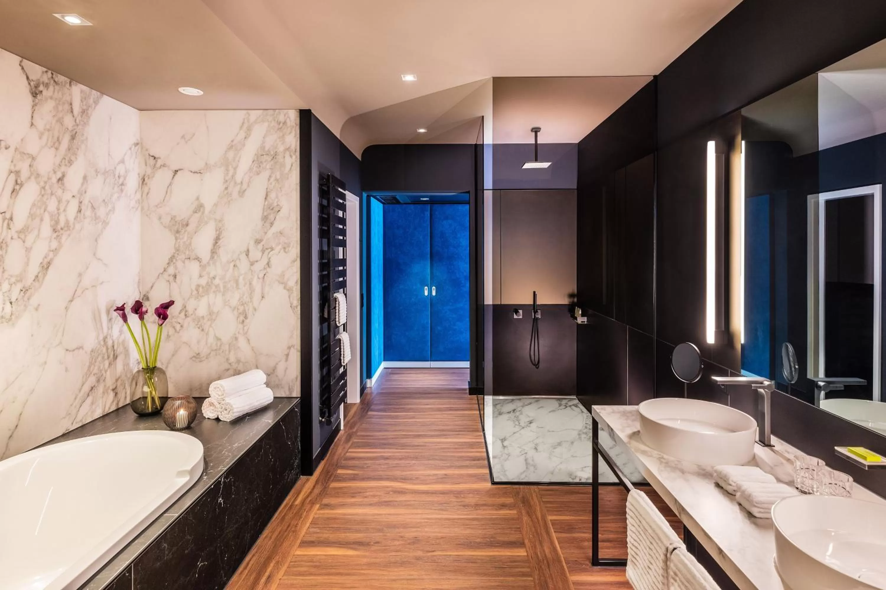 Bathroom in Le Méridien Hamburg