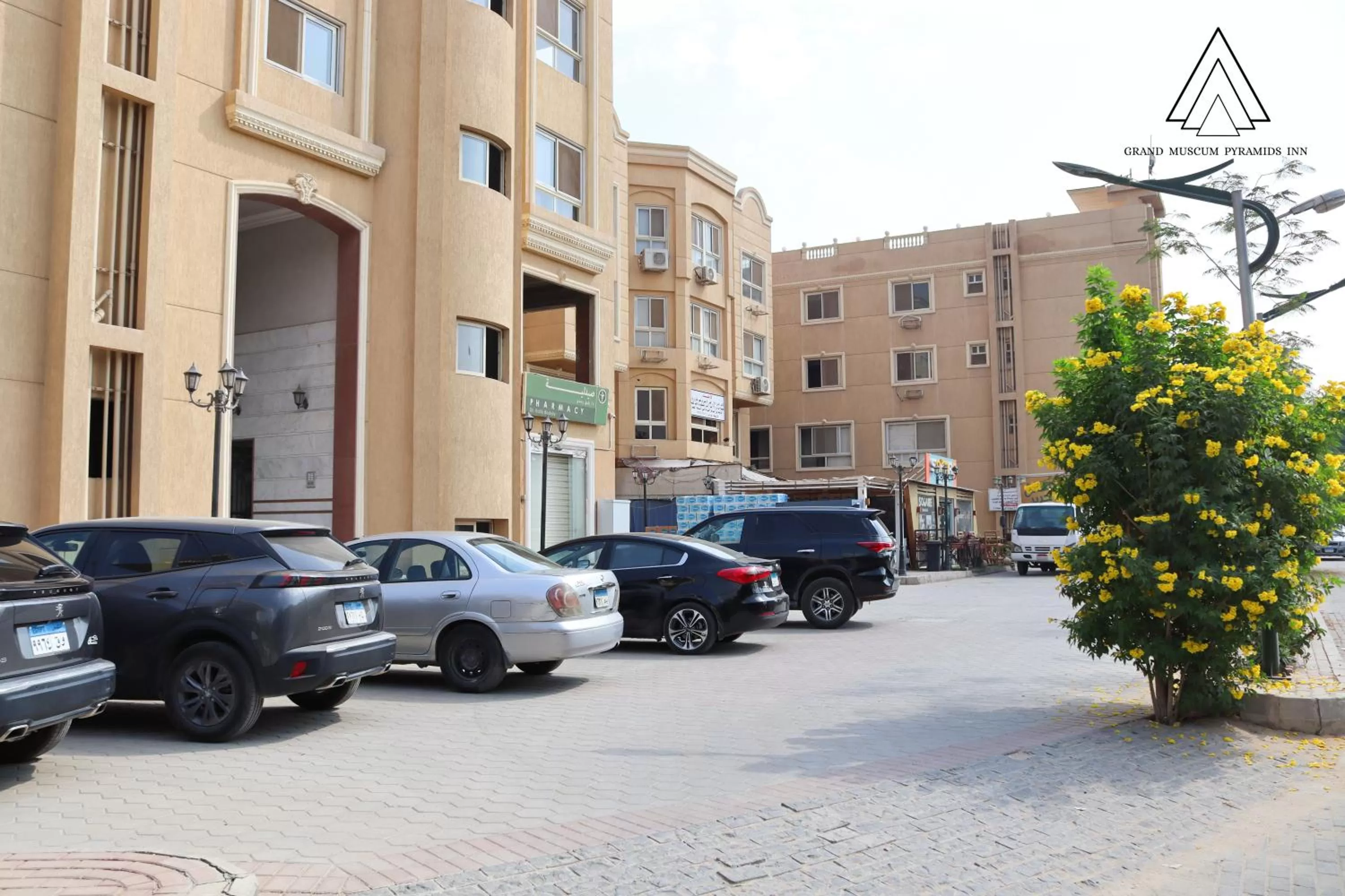 Property building in Grand Museum Pyramids Inn