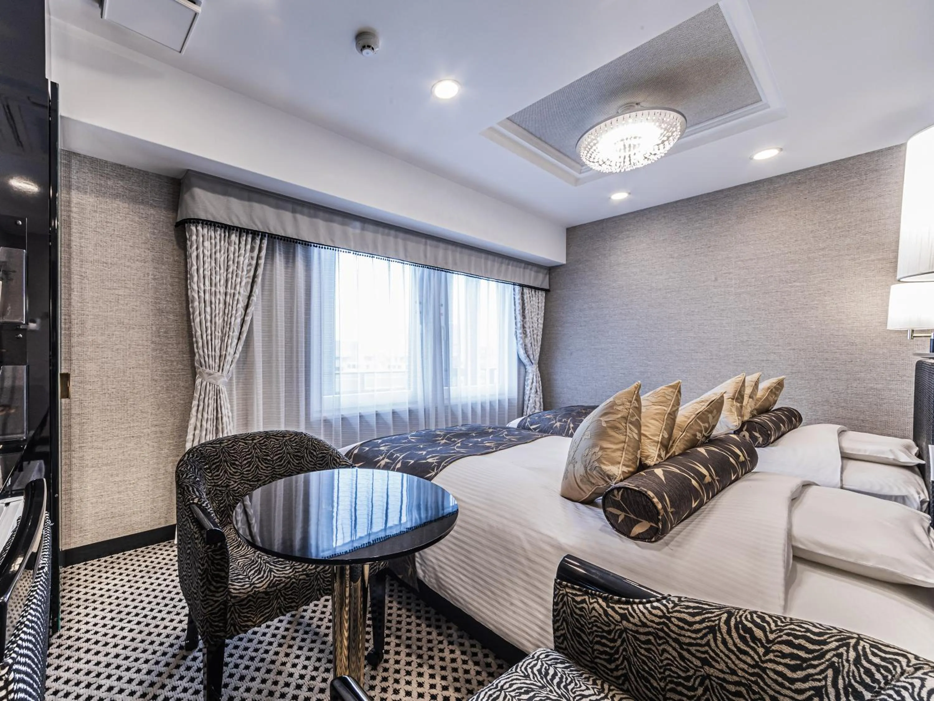 Photo of the whole room in APA Hotel Shin Osaka Esaka Ekimae