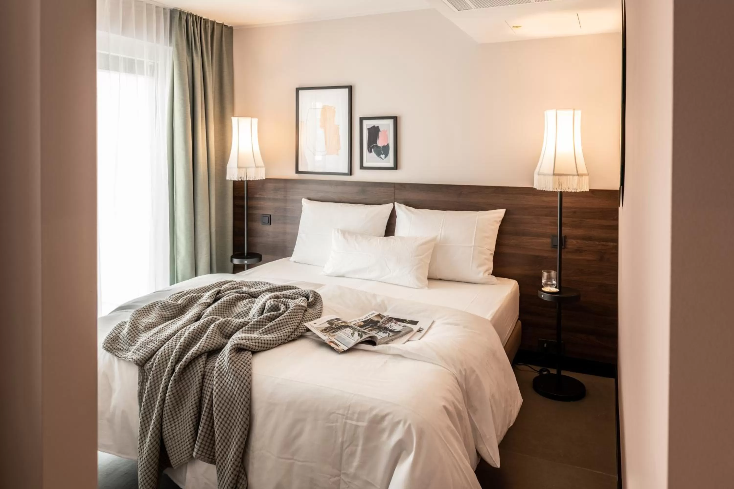 Bedroom, Bed in Revo Munich