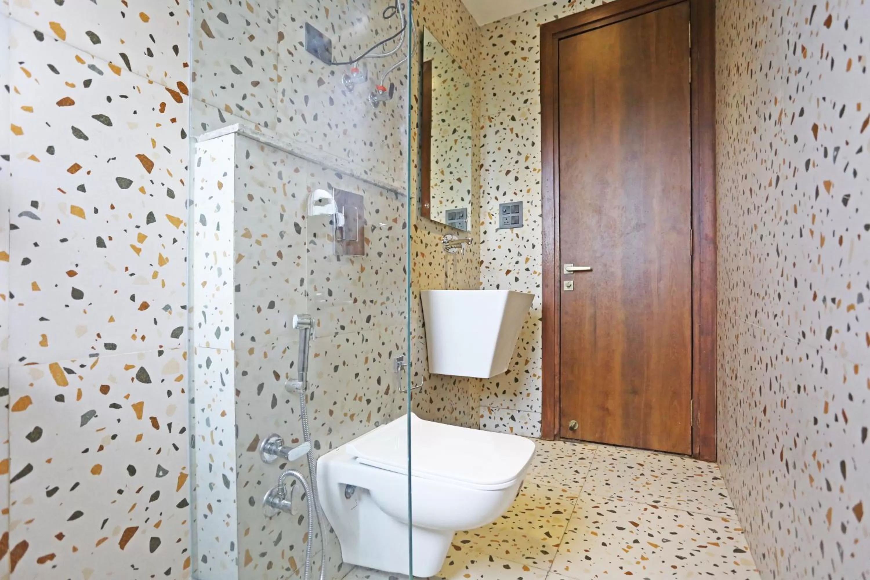 Shower, Bathroom in Frankstay By Hotel Preet in 05 mints walking Distance Nizamuddin Railway Station