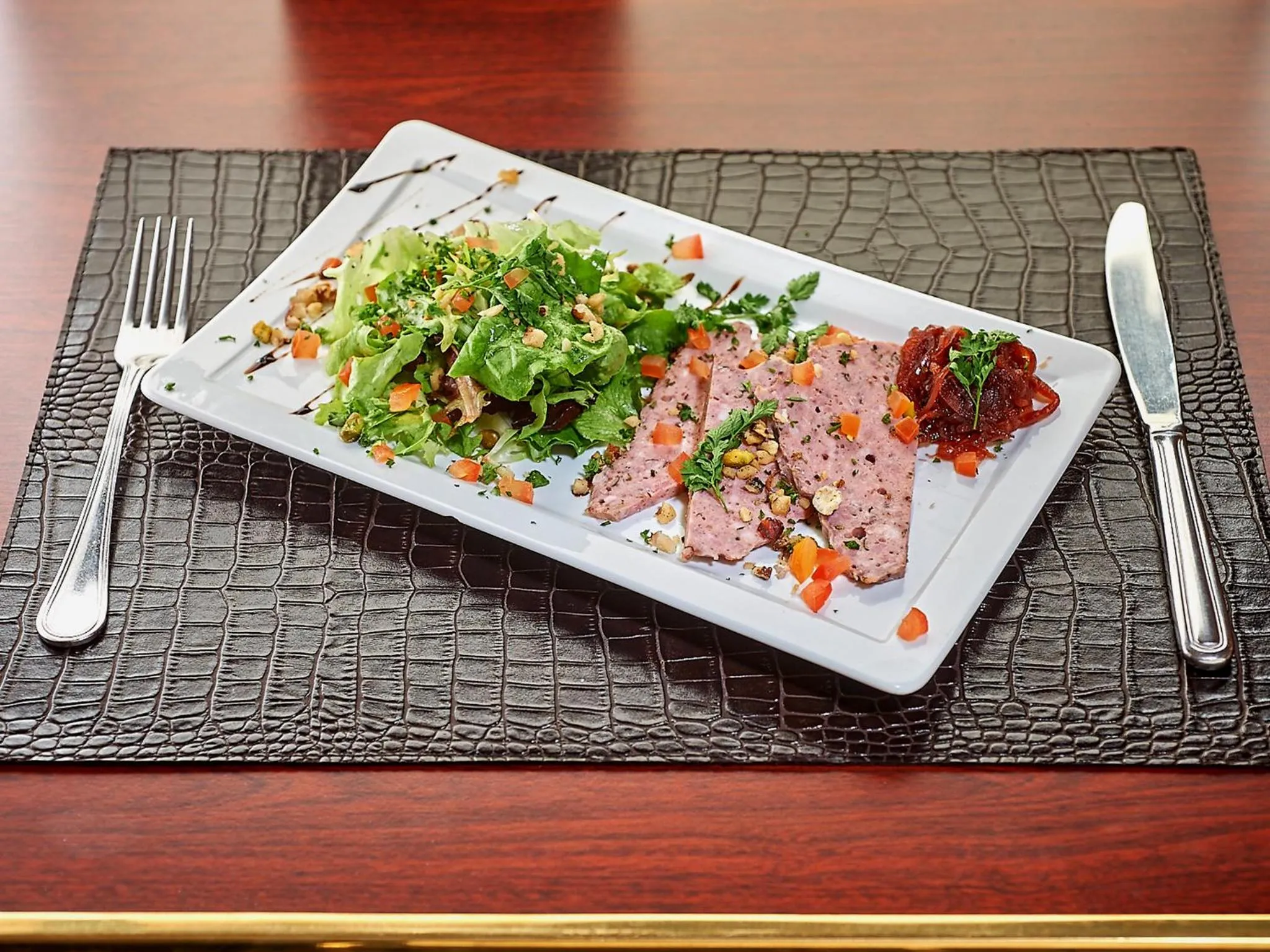 Food close-up in Logis hôtel Au Relais Nivernais