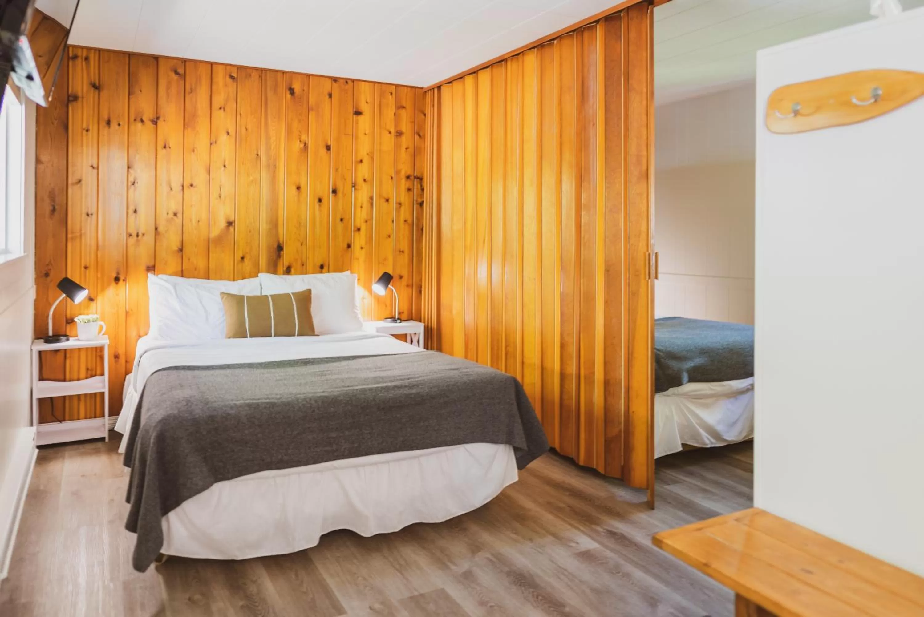 Bed in Barefoot Villas and Retreat