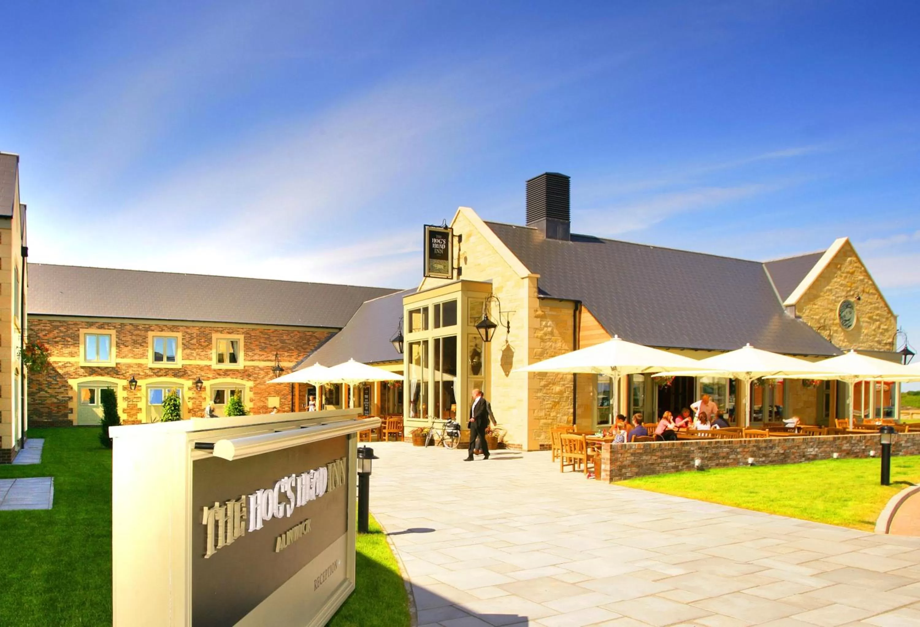 Facade/entrance in The Hog's Head Inn - The Inn Collection Group