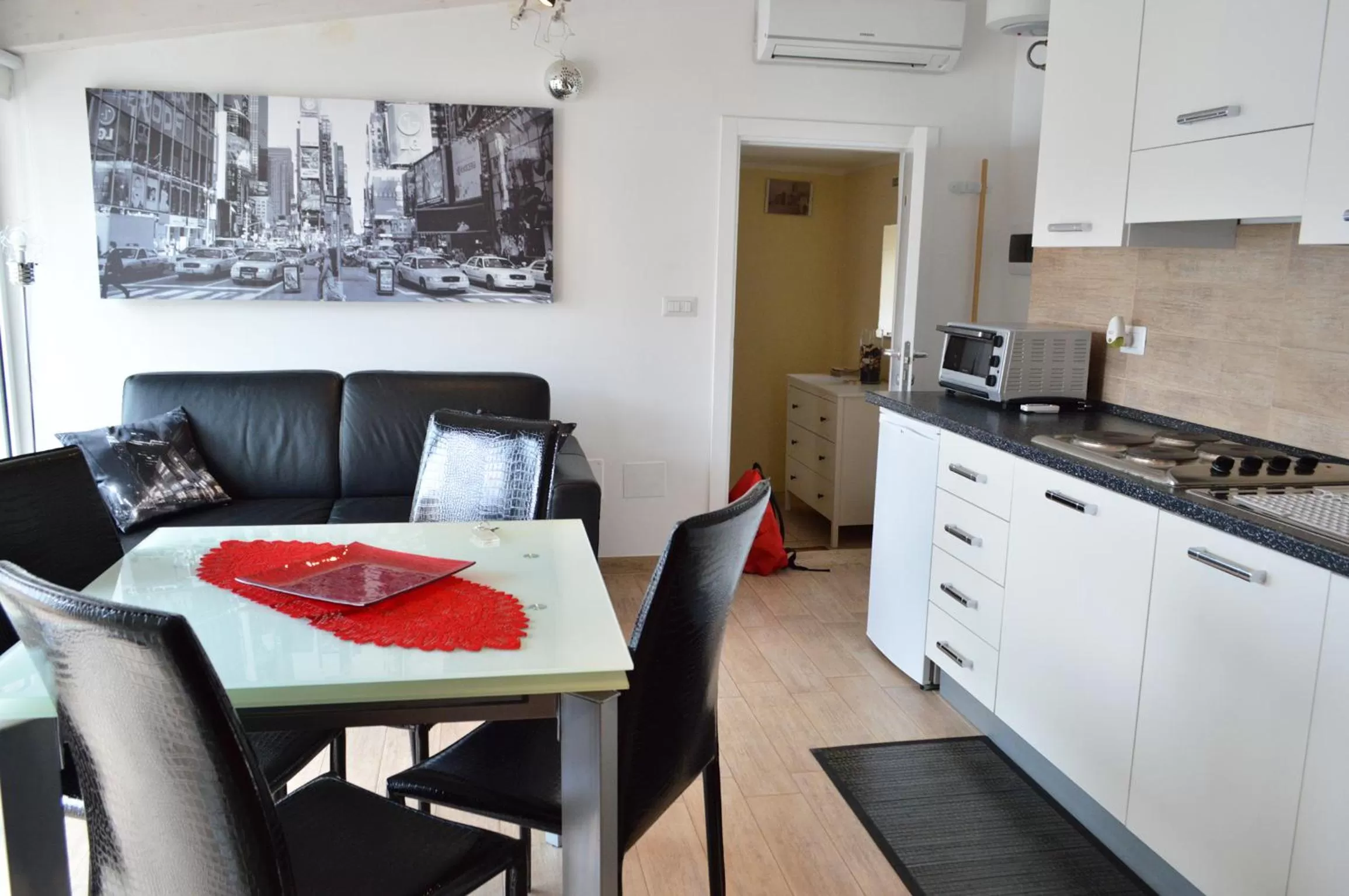 Dining area in Albergo Diffuso Dimora Rossi B&B