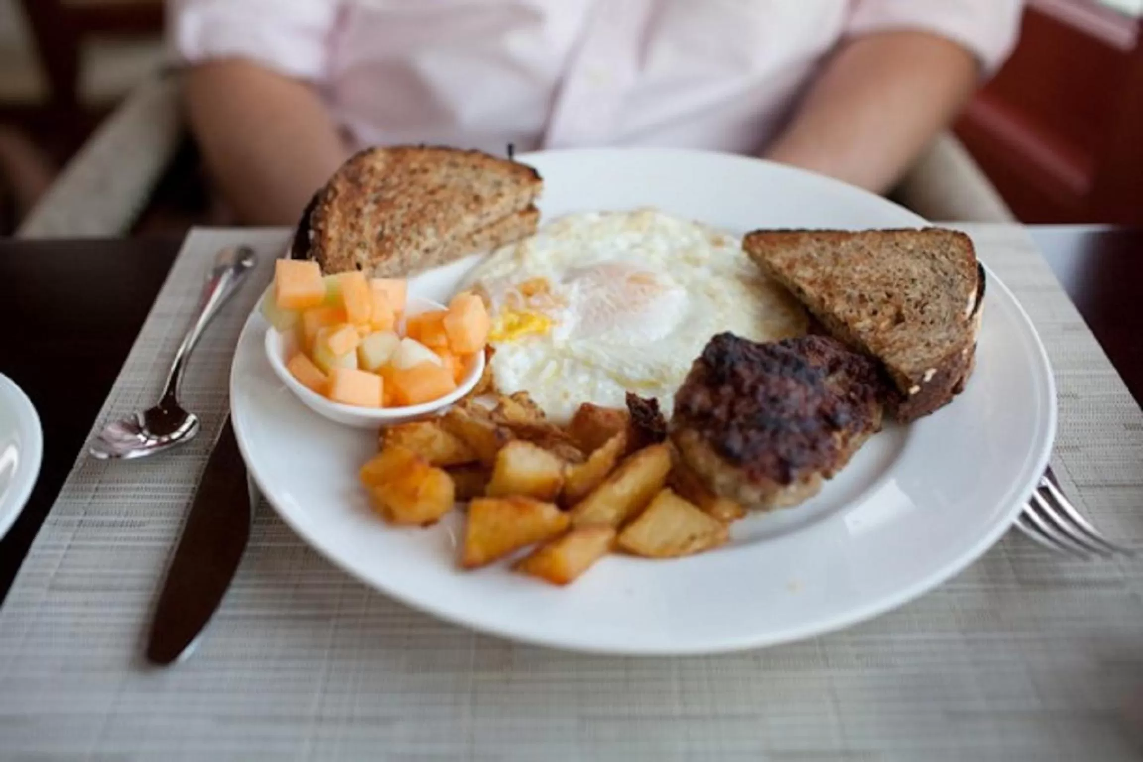 Breakfast in Castle Hill Inn