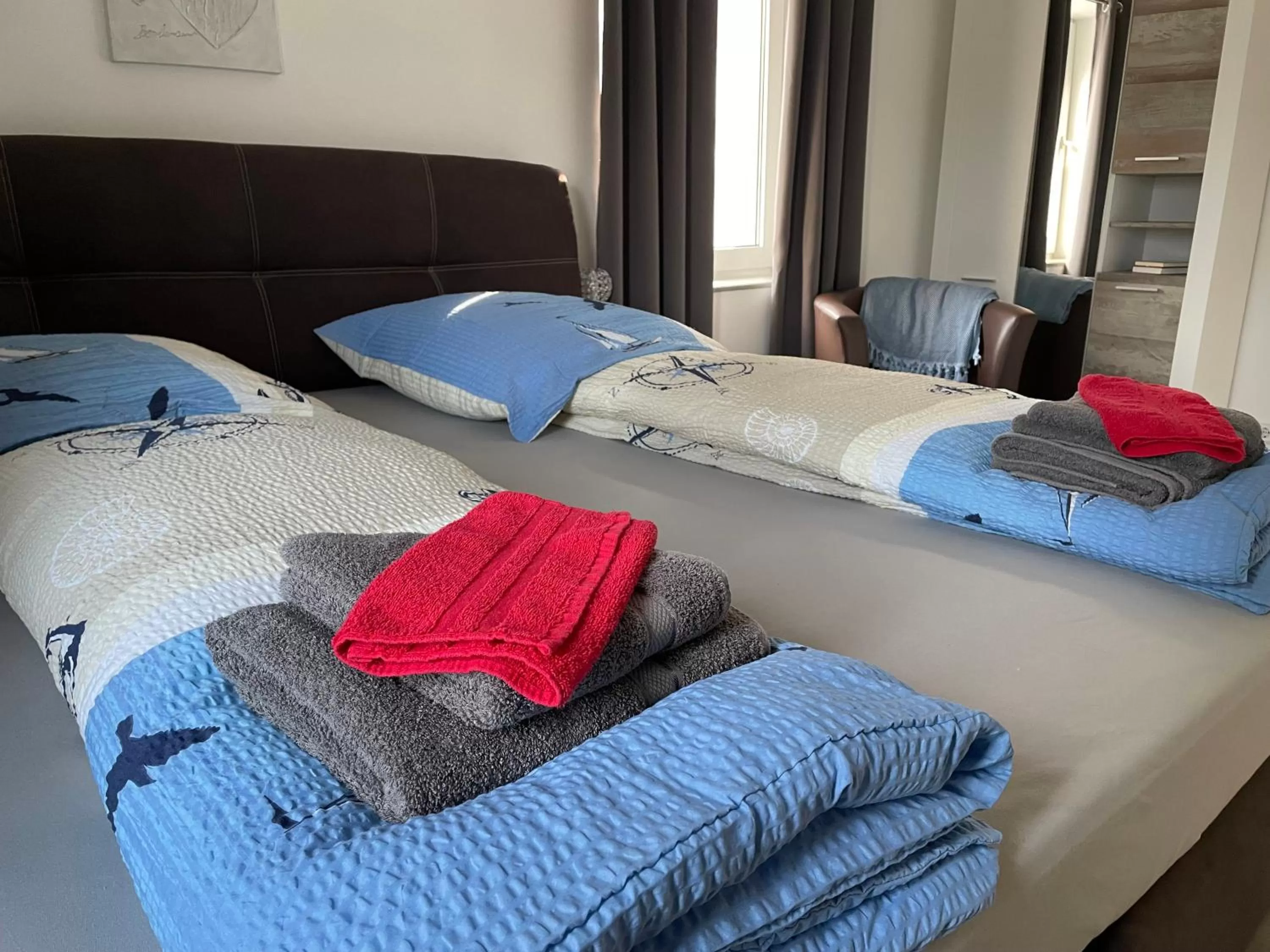 Bed in Pension Deichgraf