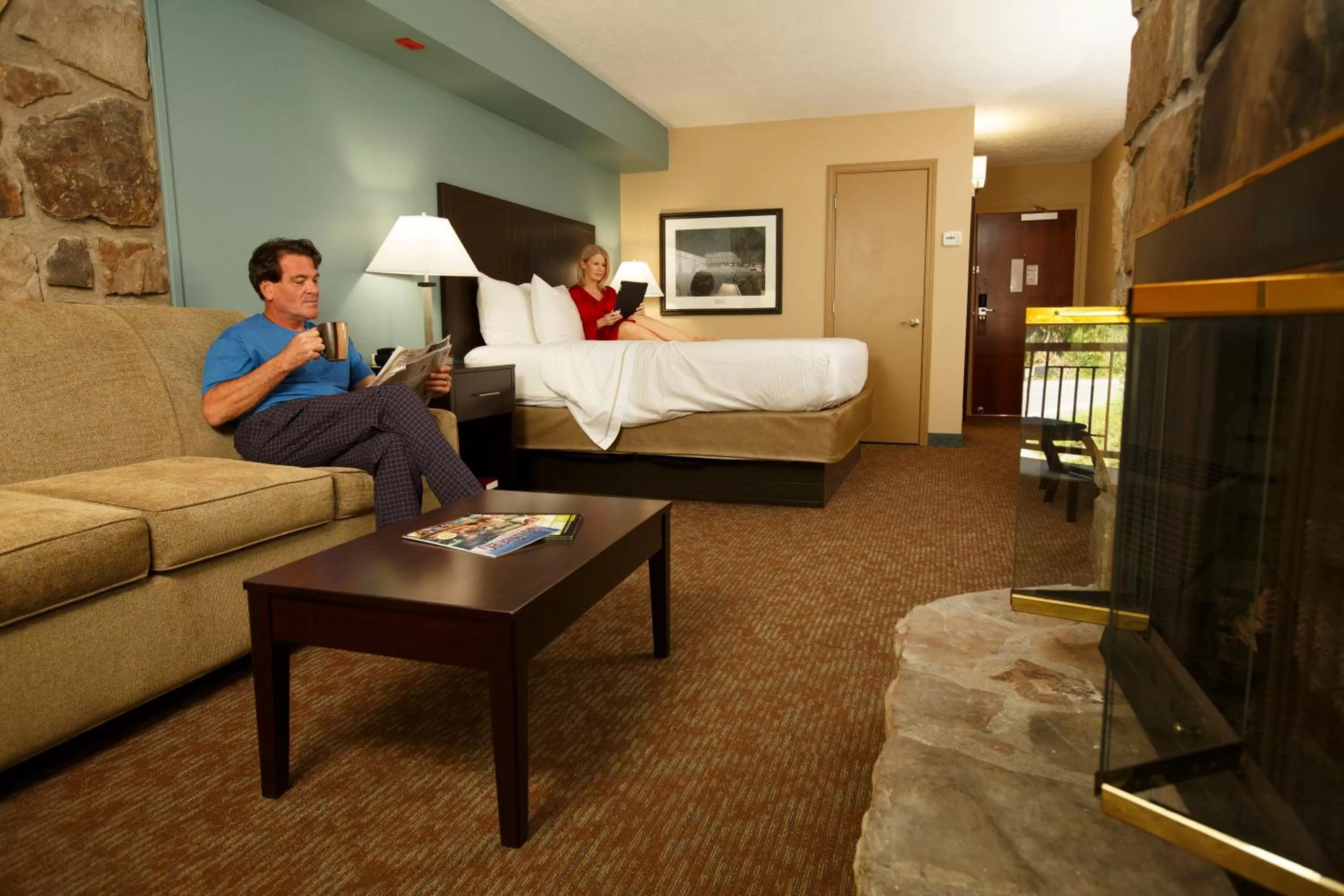 Photo of the whole room, Bed in Greystone Lodge on the River