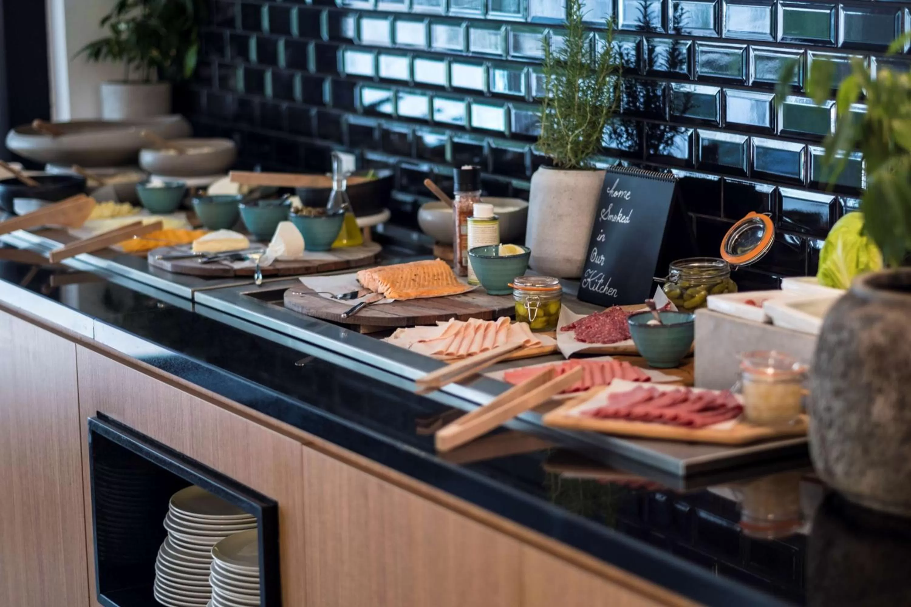 Restaurant/places to eat in Radisson Blu Hotel, Beirut Verdun