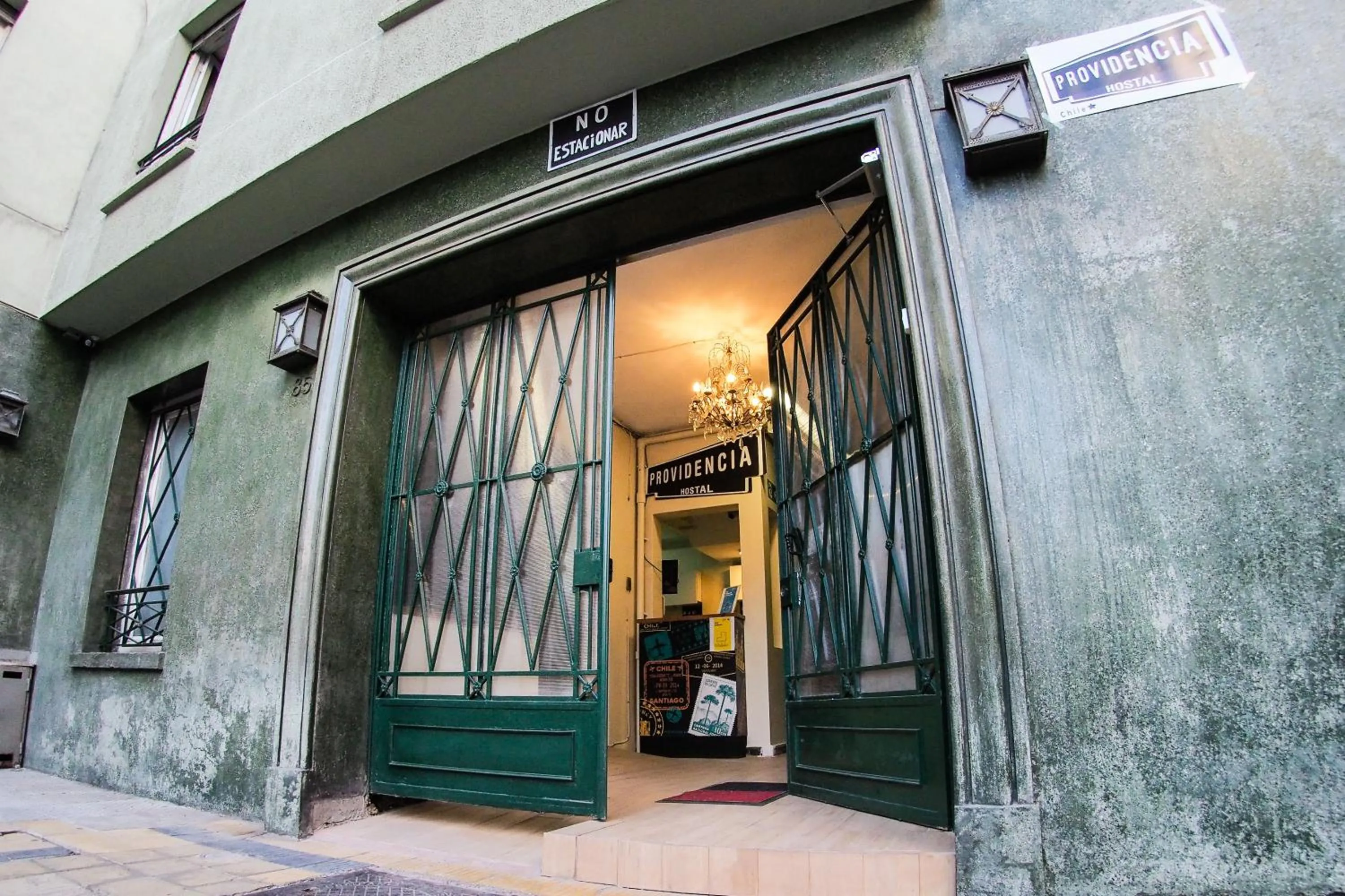 Property building in Hostal Providencia