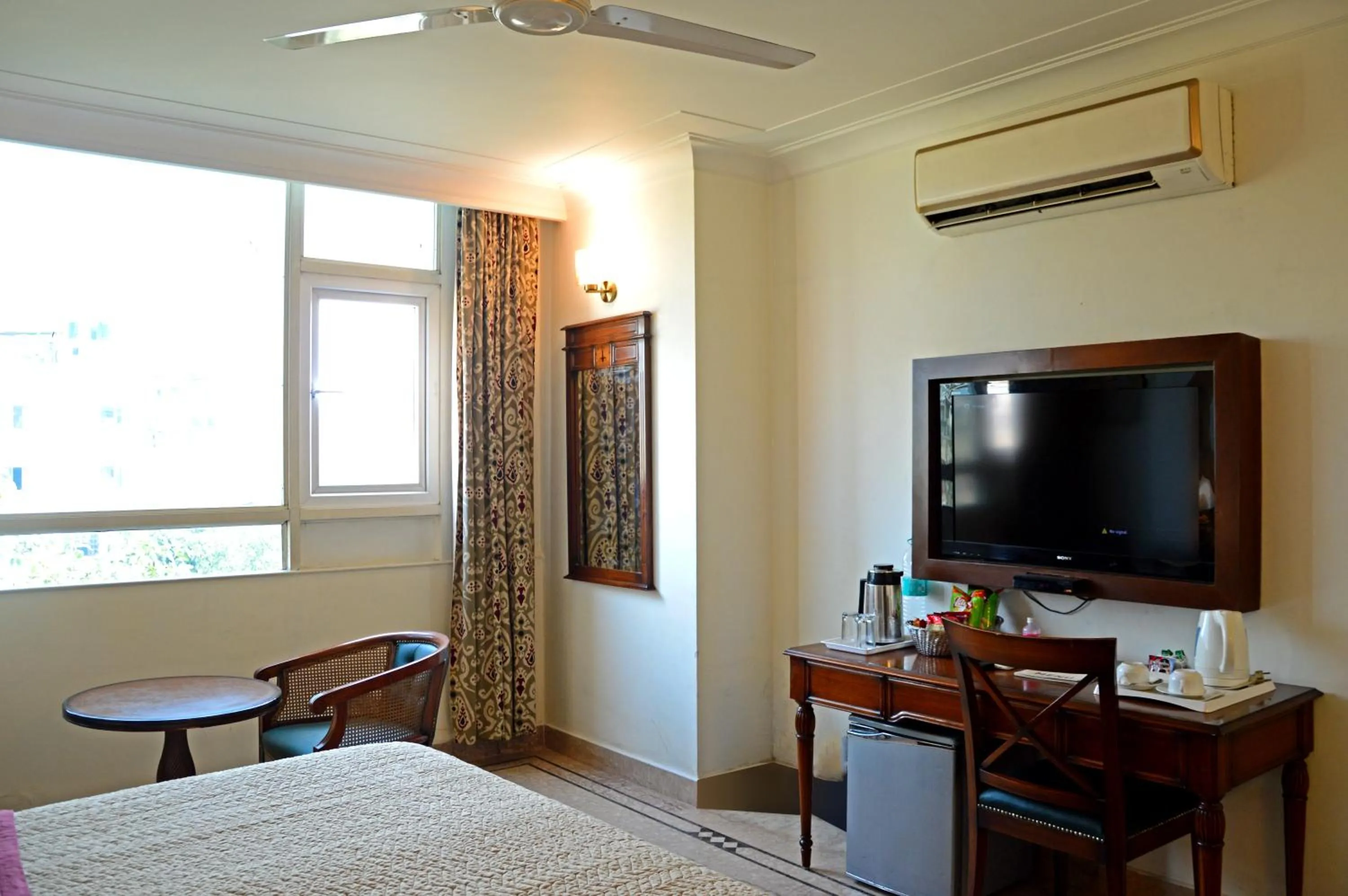 Bedroom, Bed in Hotel Ajanta - Colonial Charm Award Winning Luxury Hotel in the Heart of the City