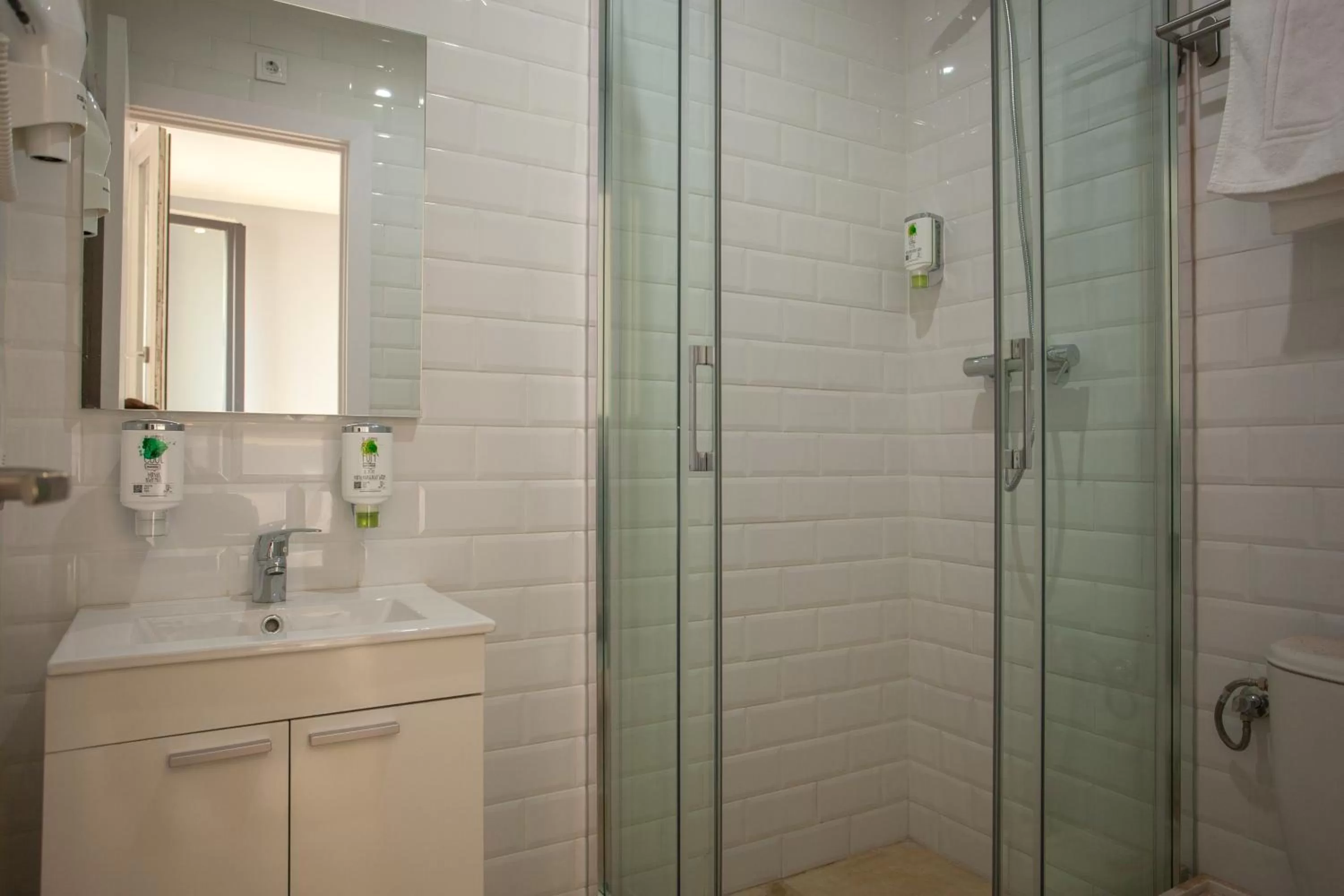 Bathroom in Gran Central Suites