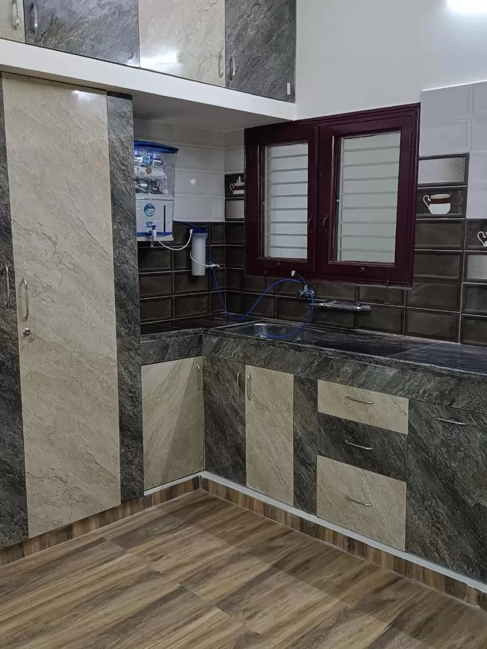 Kitchen or kitchenette in Doctor's Homestay