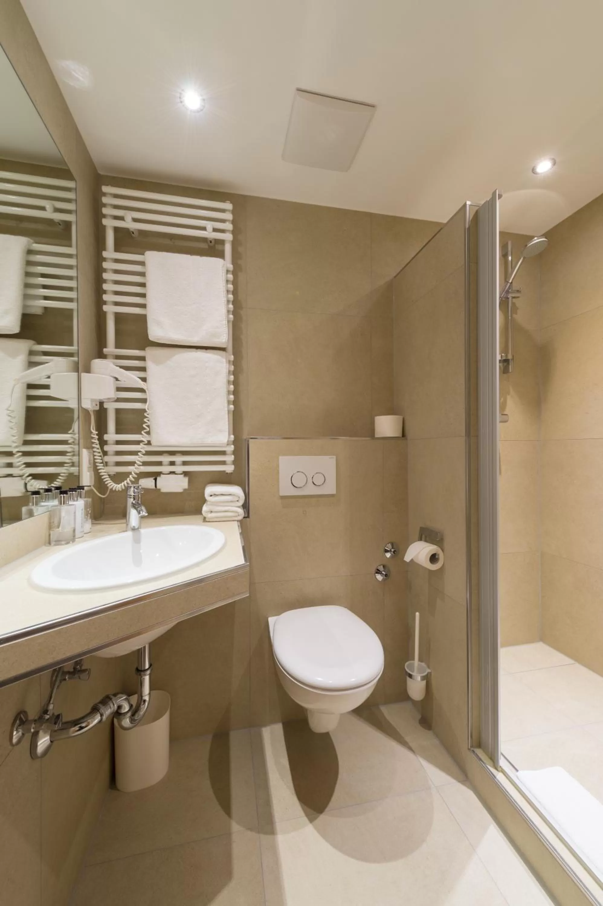 Bathroom in Hotel SCHNEIDER