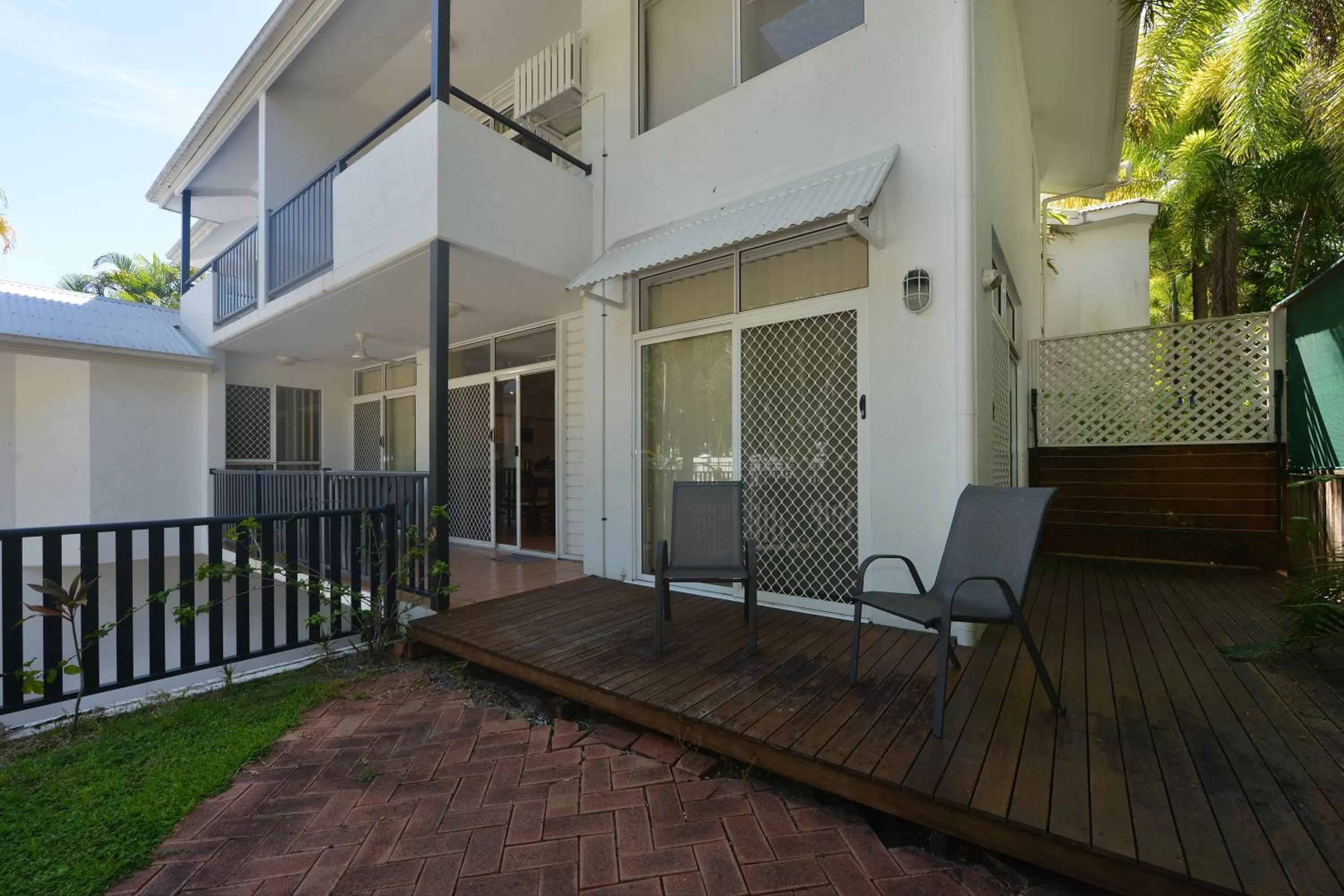 Patio, Property Building in Seascape Holidays - Tropic Sands