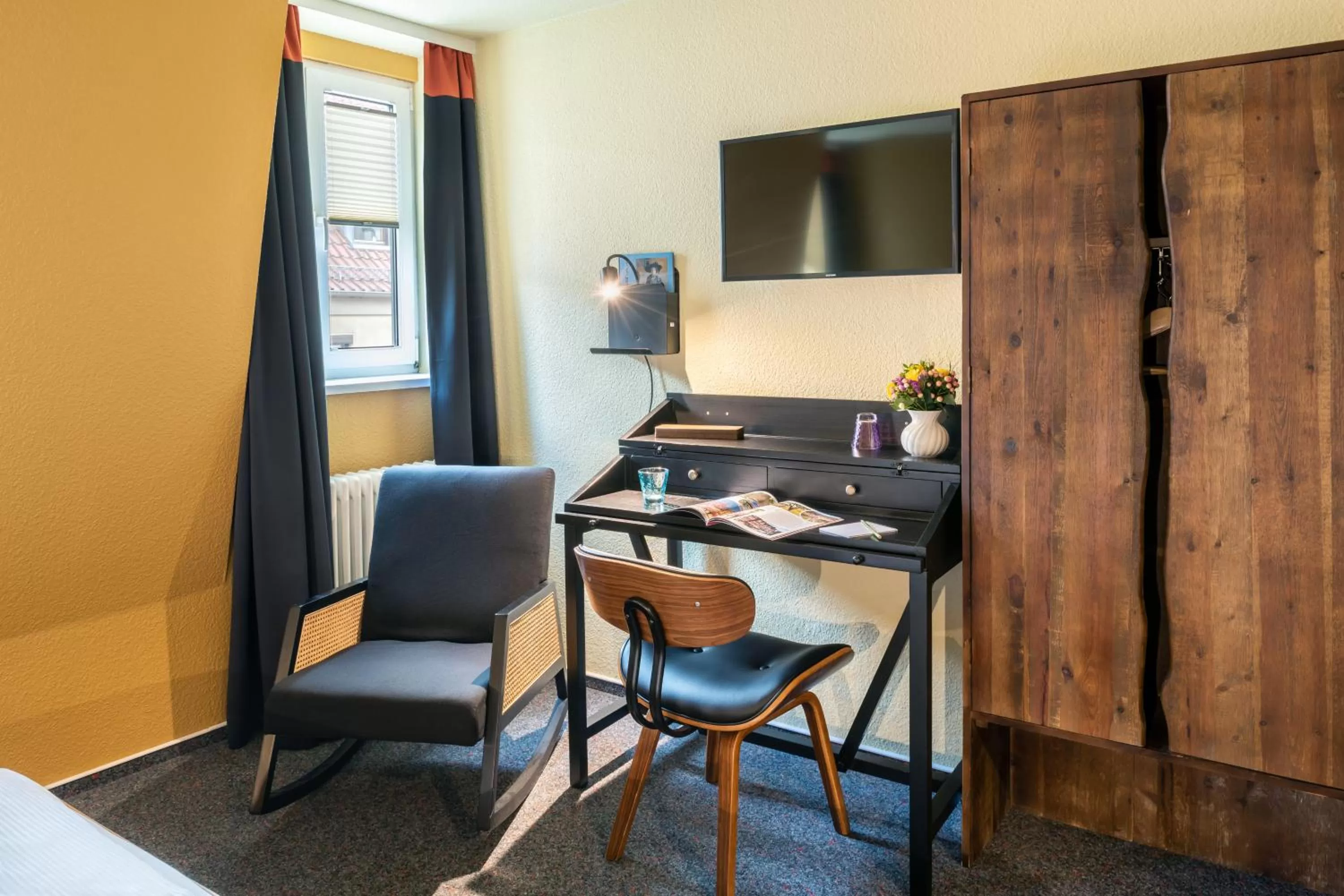 TV and multimedia in Vier Jahreszeiten