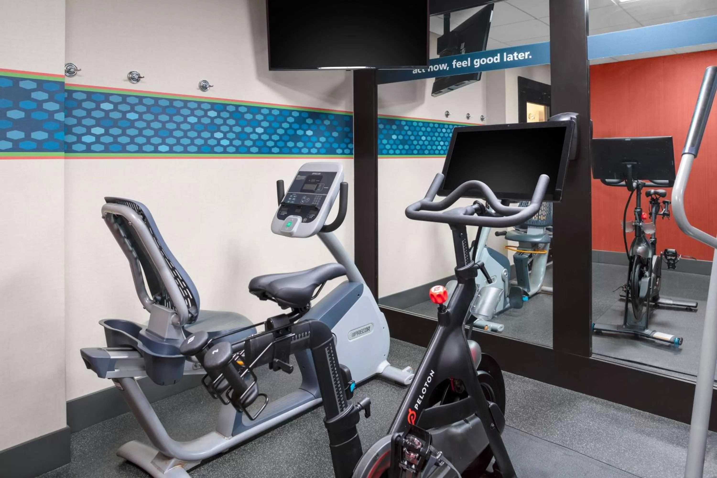 Fitness centre/facilities in Hampton Inn Miami/Dadeland