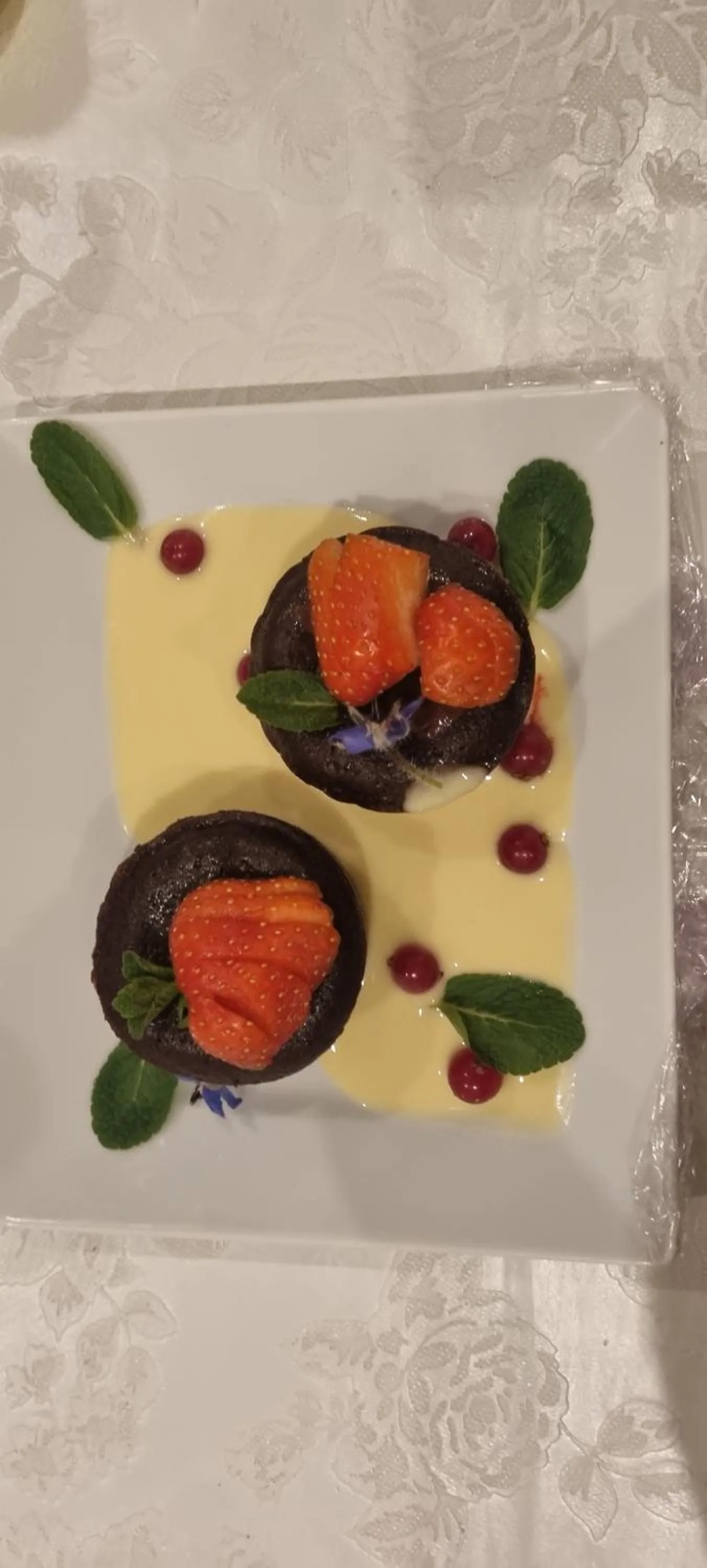 Food in Le Clémenceau Hôtel et Appart'hôtel & Restaurant "Gare Sncf" centre ville