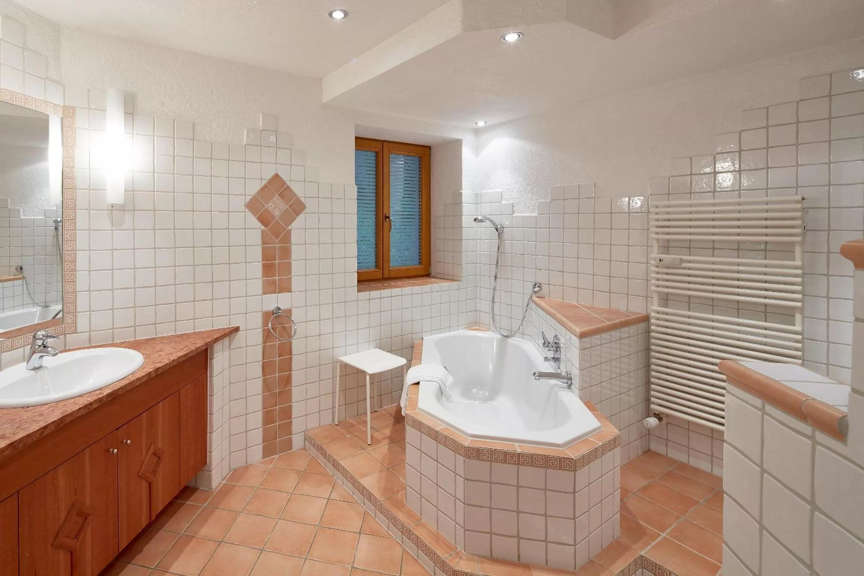 Shower in Gasthof Salzstadl