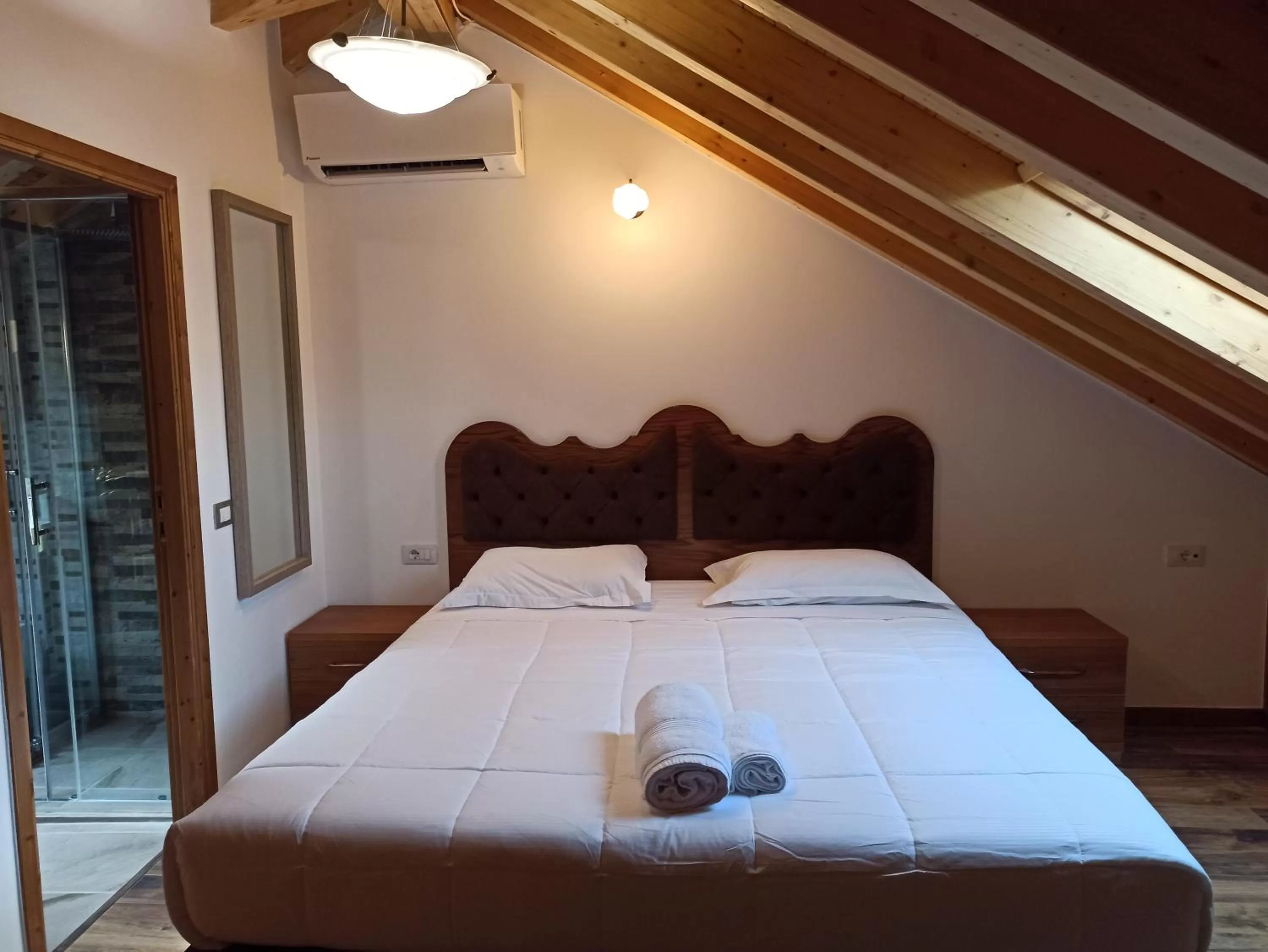 Bed in Boutique Hotel Praga