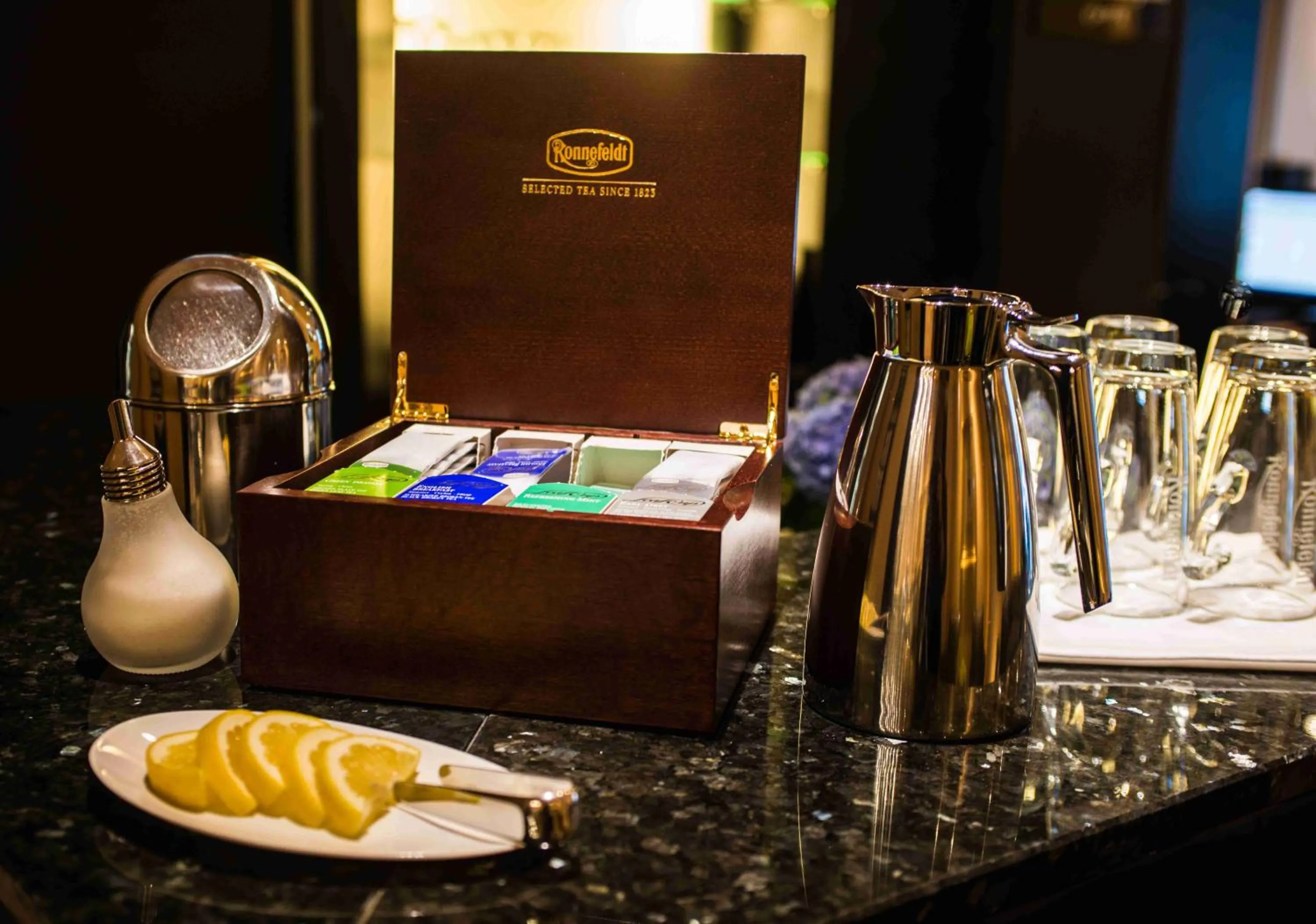 Drinks in Hotel Concorde